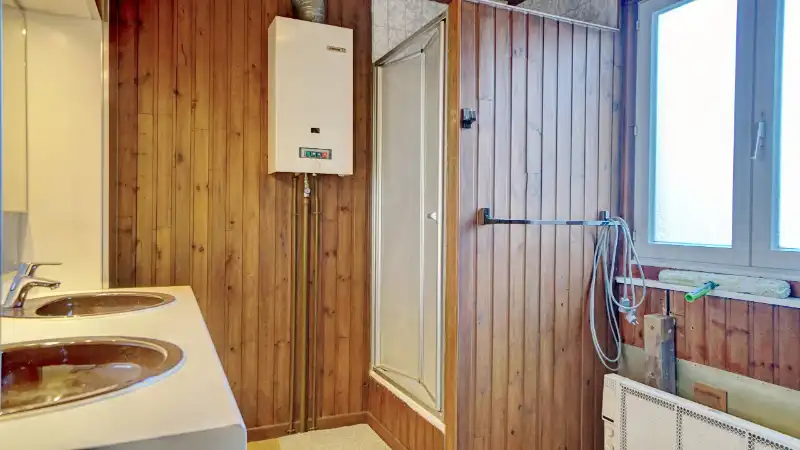 Ruime herenwoning met mogelijkheid handelsgelijkvloers/praktijkruimte/kantoren met woonst op 1 are 79 ca met stadstuintje foto 22