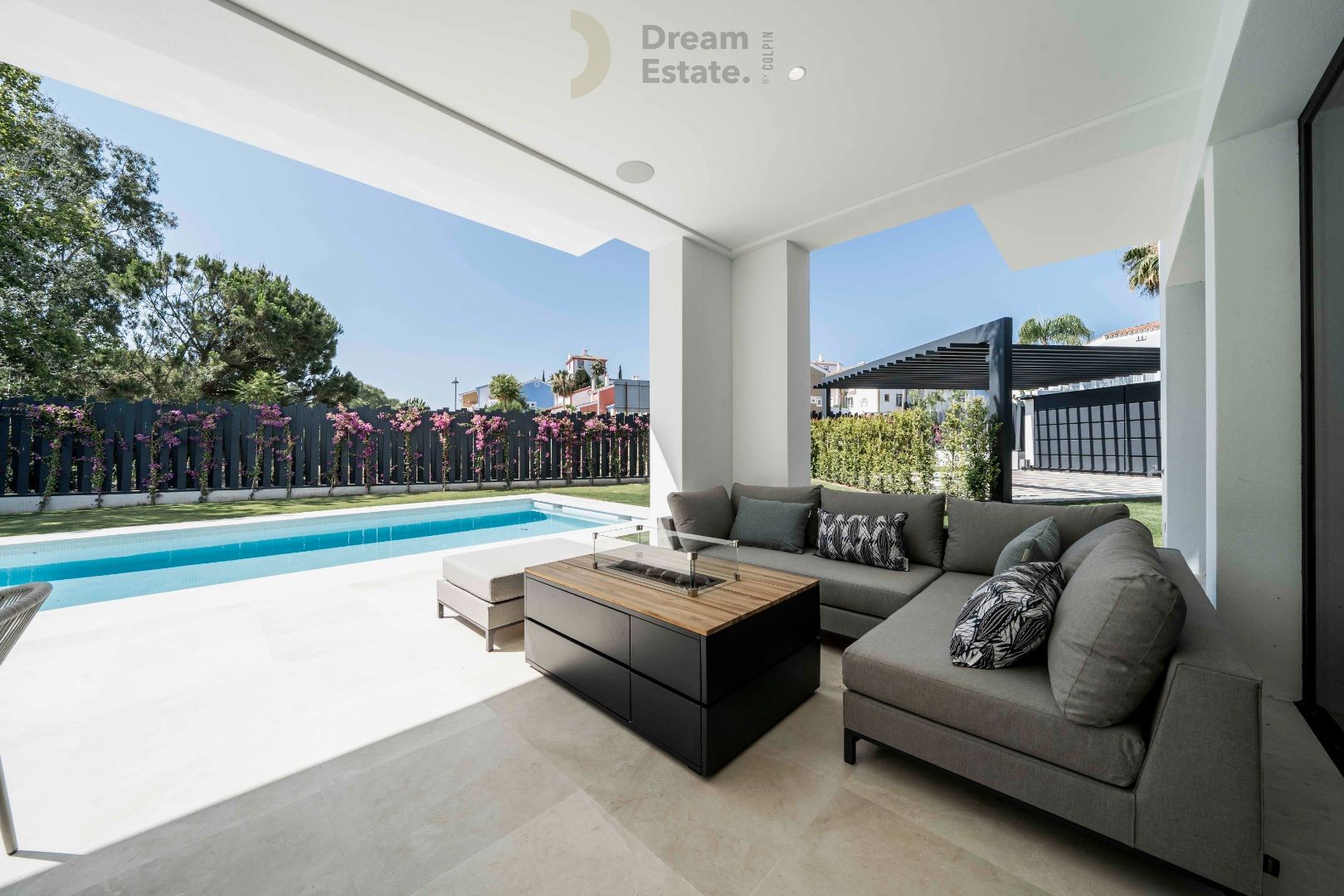 Instapklare villa op ca 1,5km van het strand en zee, te El Campanario. foto 3