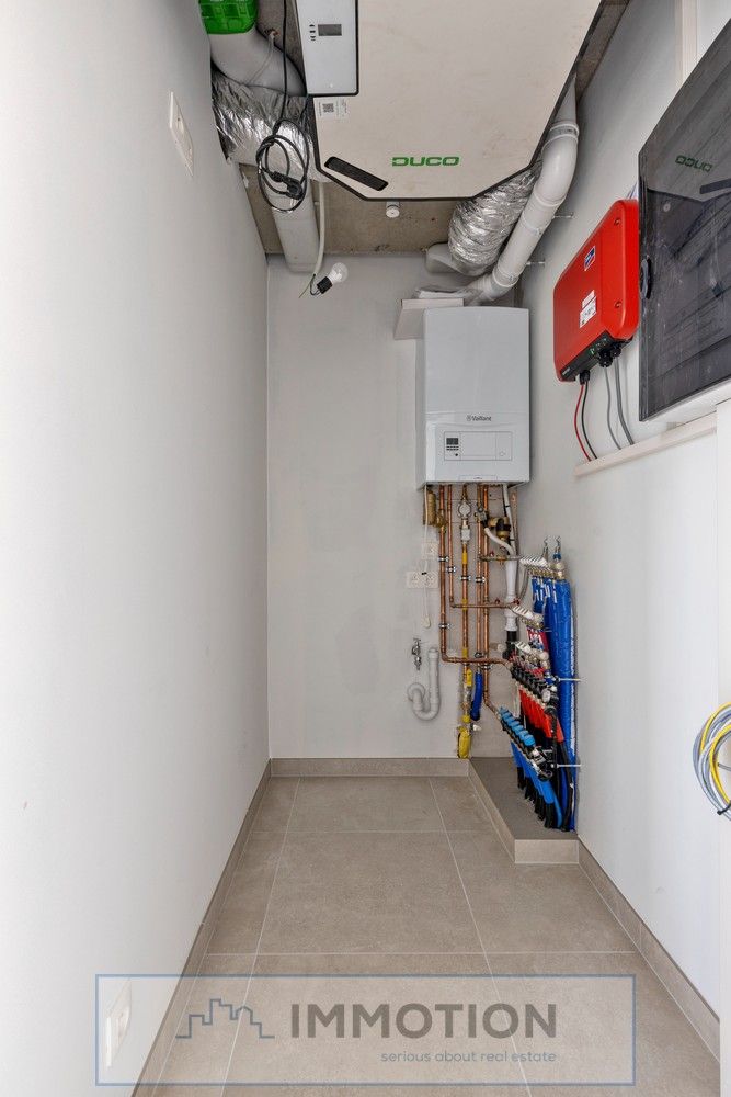 Instapklaar nieuw 1-slaapkamerappartement met terras - KORTRIJKSTRAAT 127 ZWEVEGEM foto 11