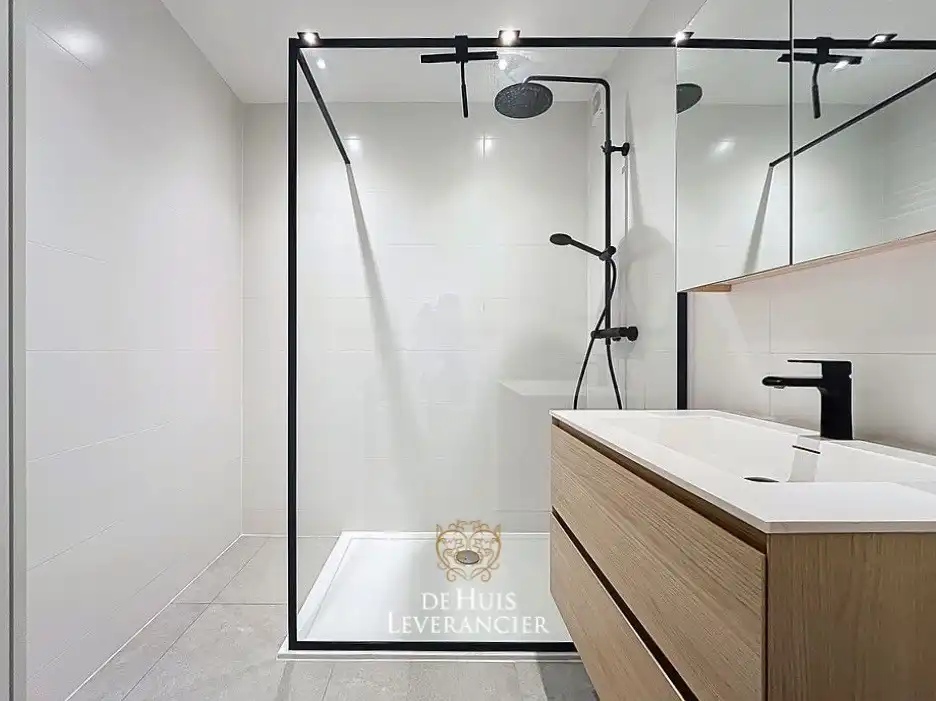 centraal gelegen, gerenoveerd appartement met panoramische zicht op 2 terrassen foto 24