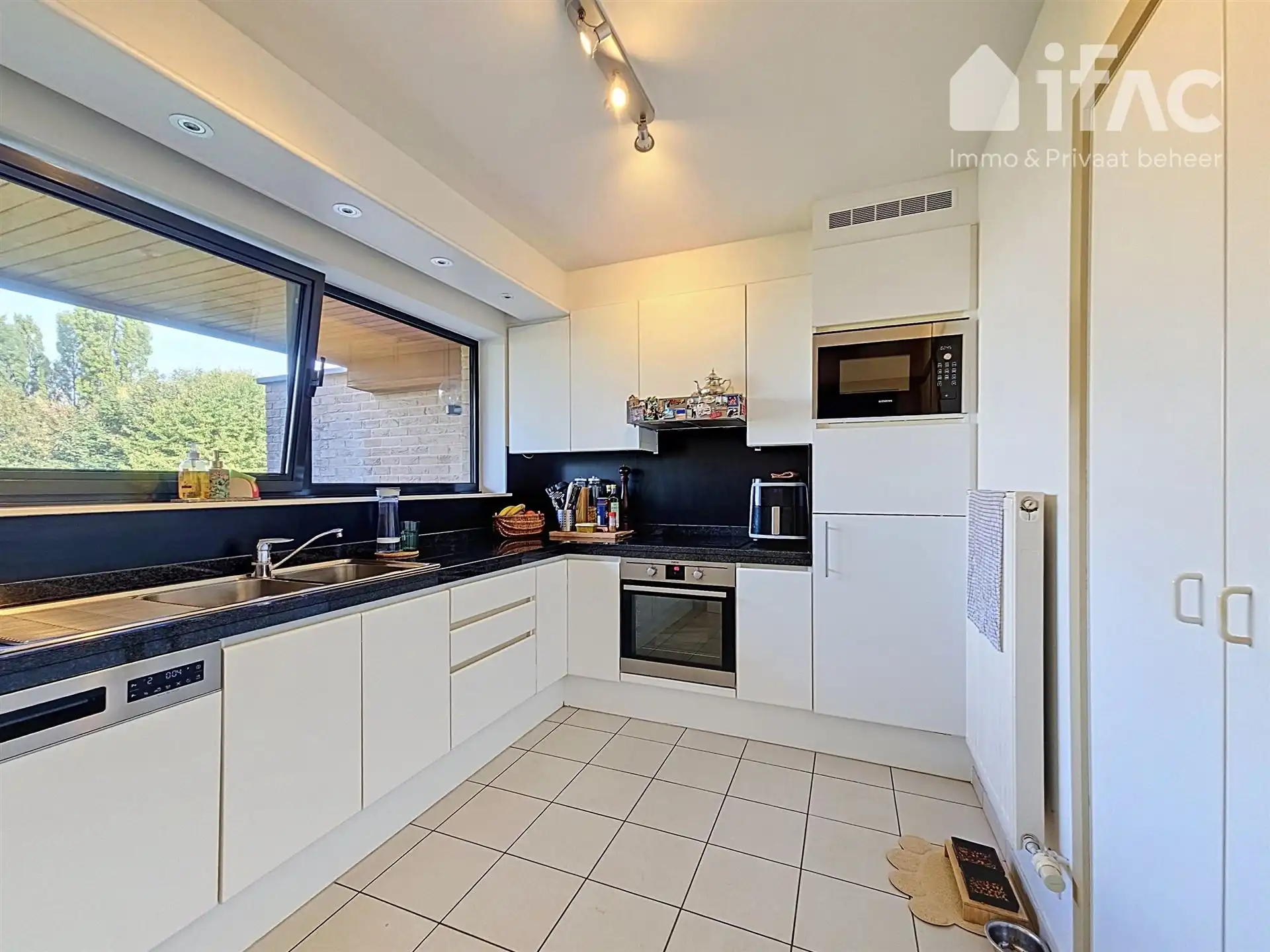 Goed gelegen en energiezuinige duplex met 3 slaapkamers foto 6