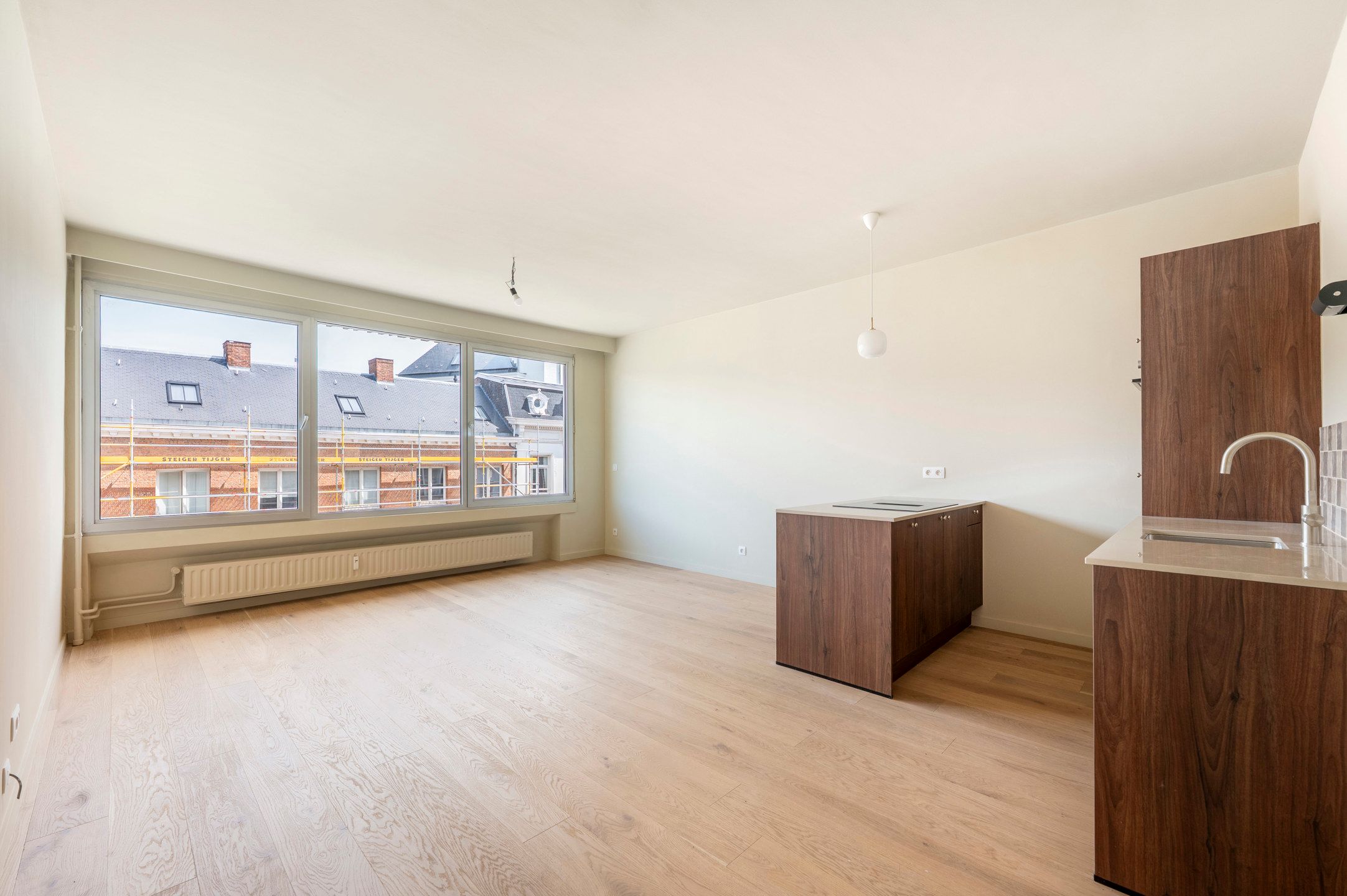 ANTWERPEN - Gerenoveerd appartement op toplocatie foto {{pictureIndex}}