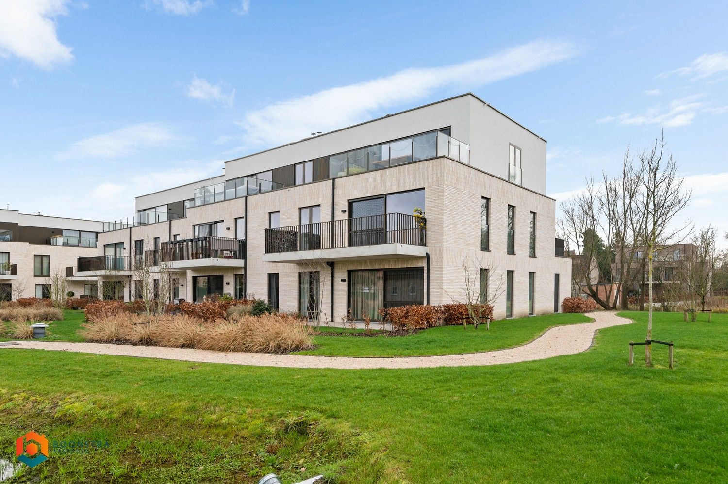 Uniek appartement met 2 slpkrs foto {{pictureIndex}}