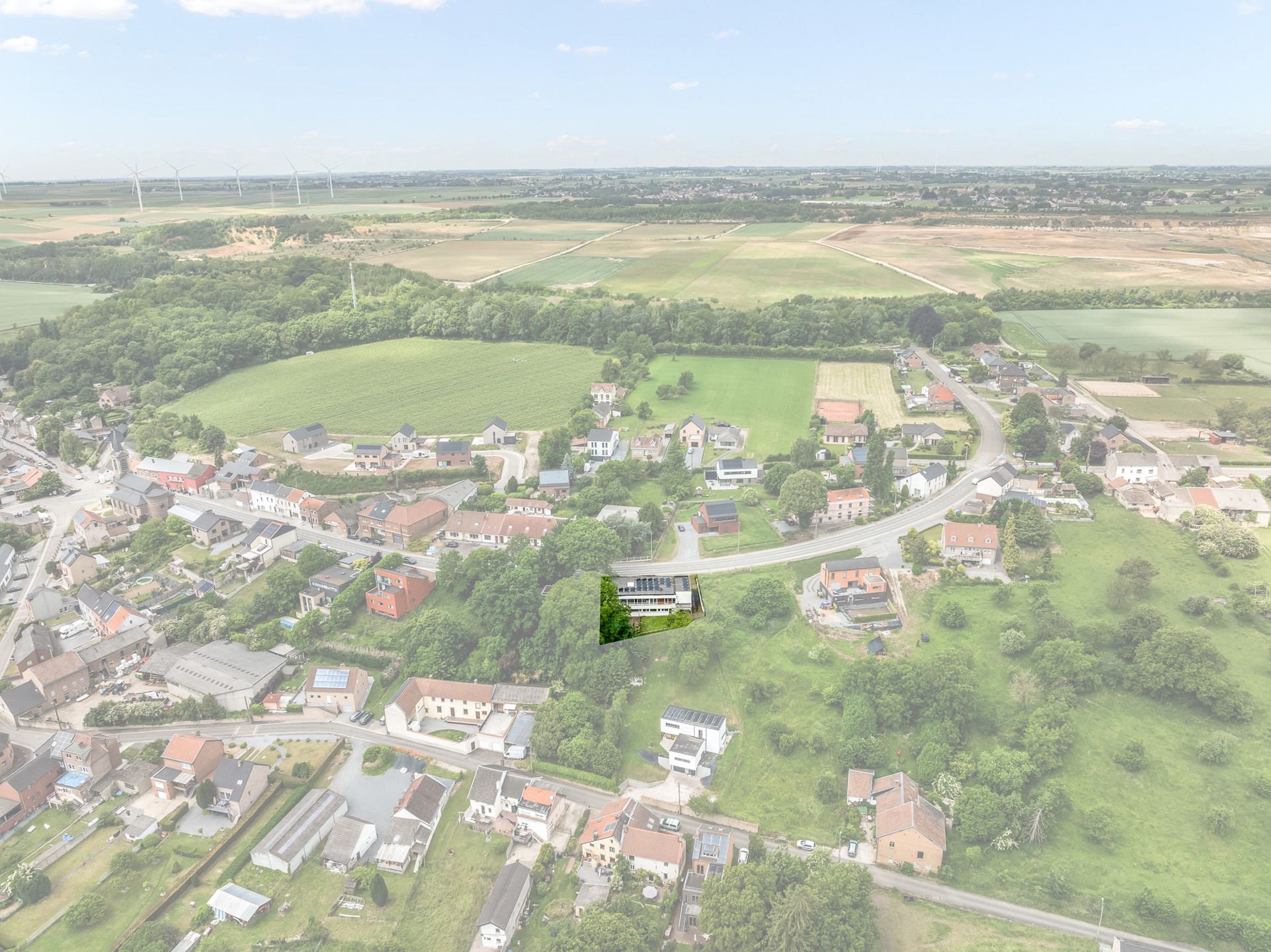 Unieke woning met uitzicht op de Jekervallei foto 3