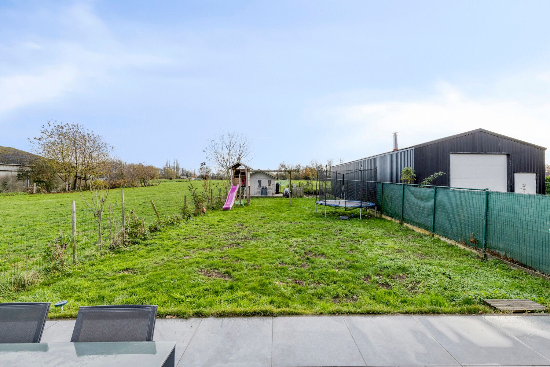 Instapklare woning met 3 slaapkamers, garage en tuin! foto 19