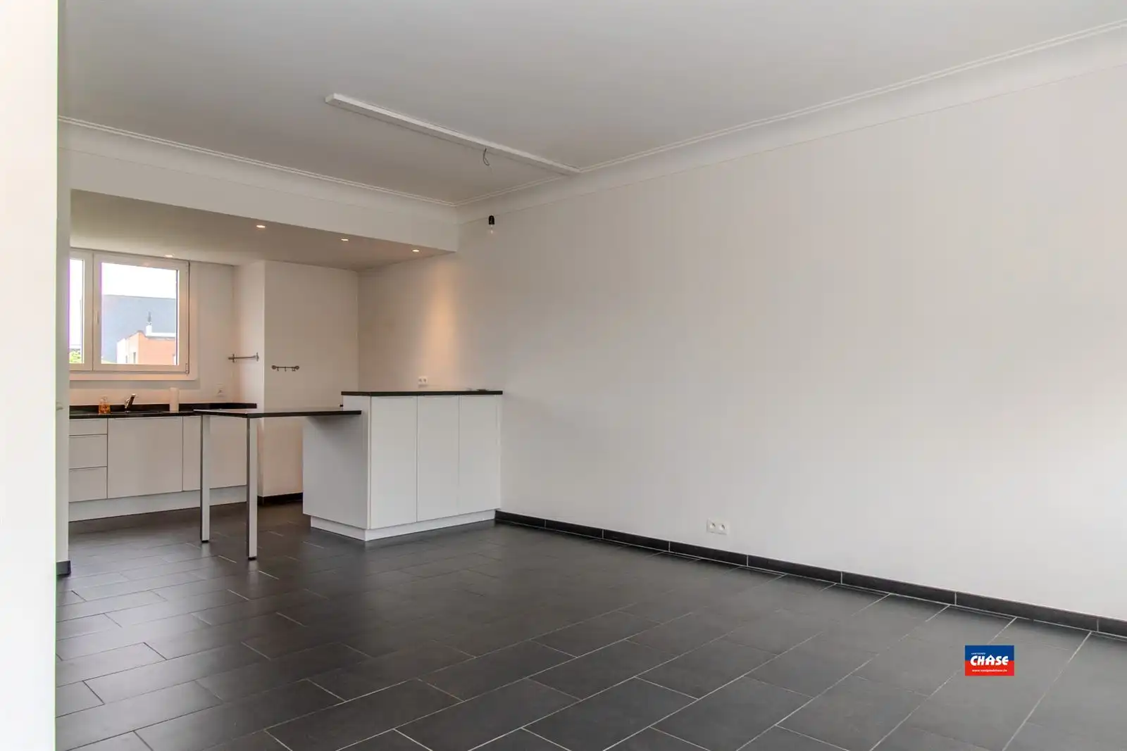 Bel-étage met 2 slaapkamers, garage, tuin en zonnepanelen. EPC B foto 14