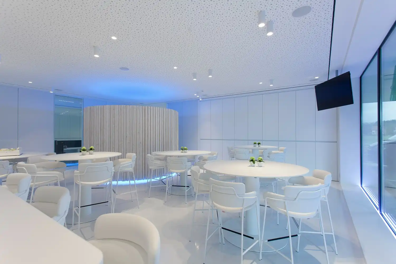 1067m² hoogwaardig kantoorgebouw foto 7
