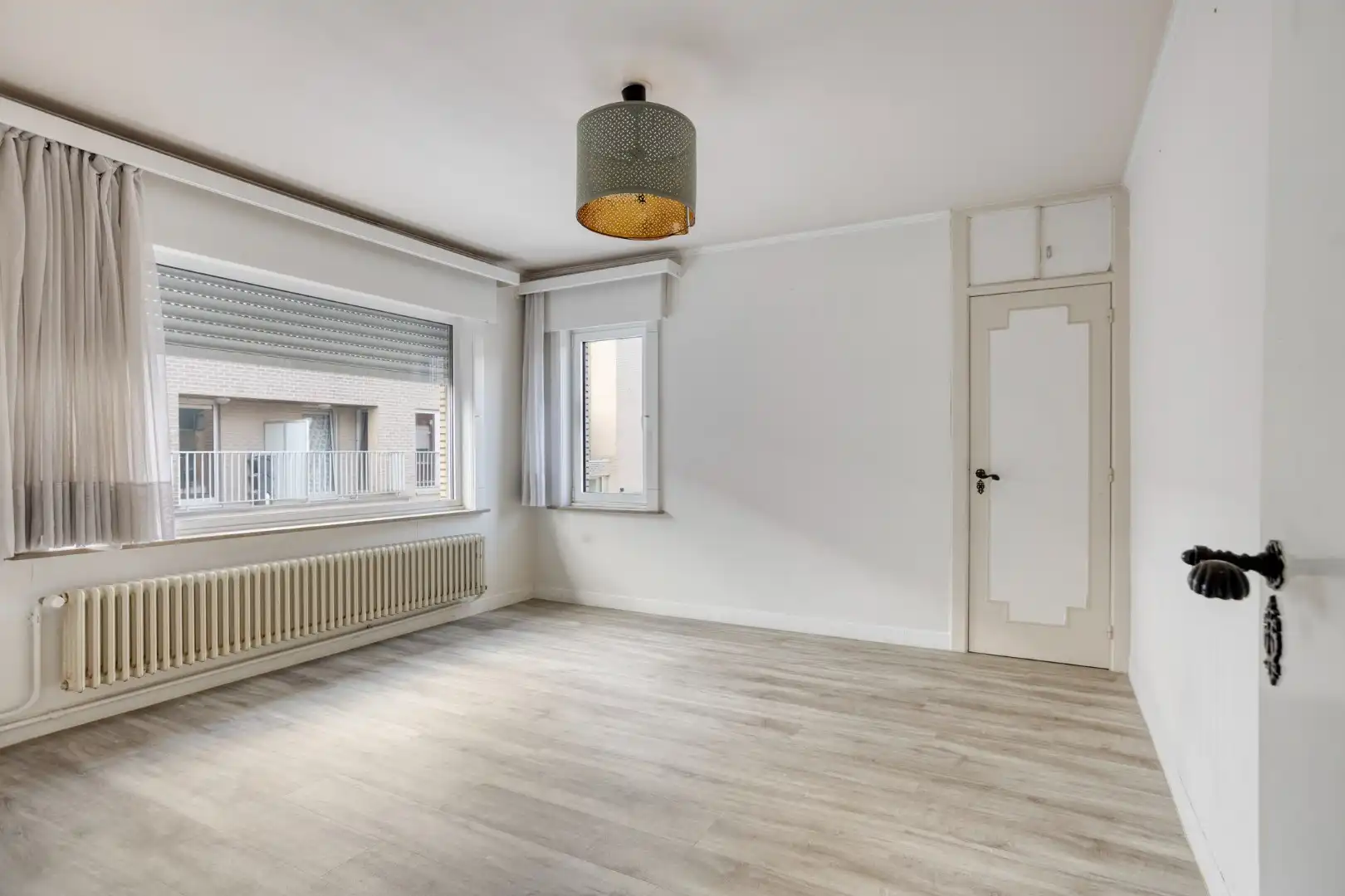 Leuke, halfopen woning met 3 slaapkamers, garage en tuin! foto 17