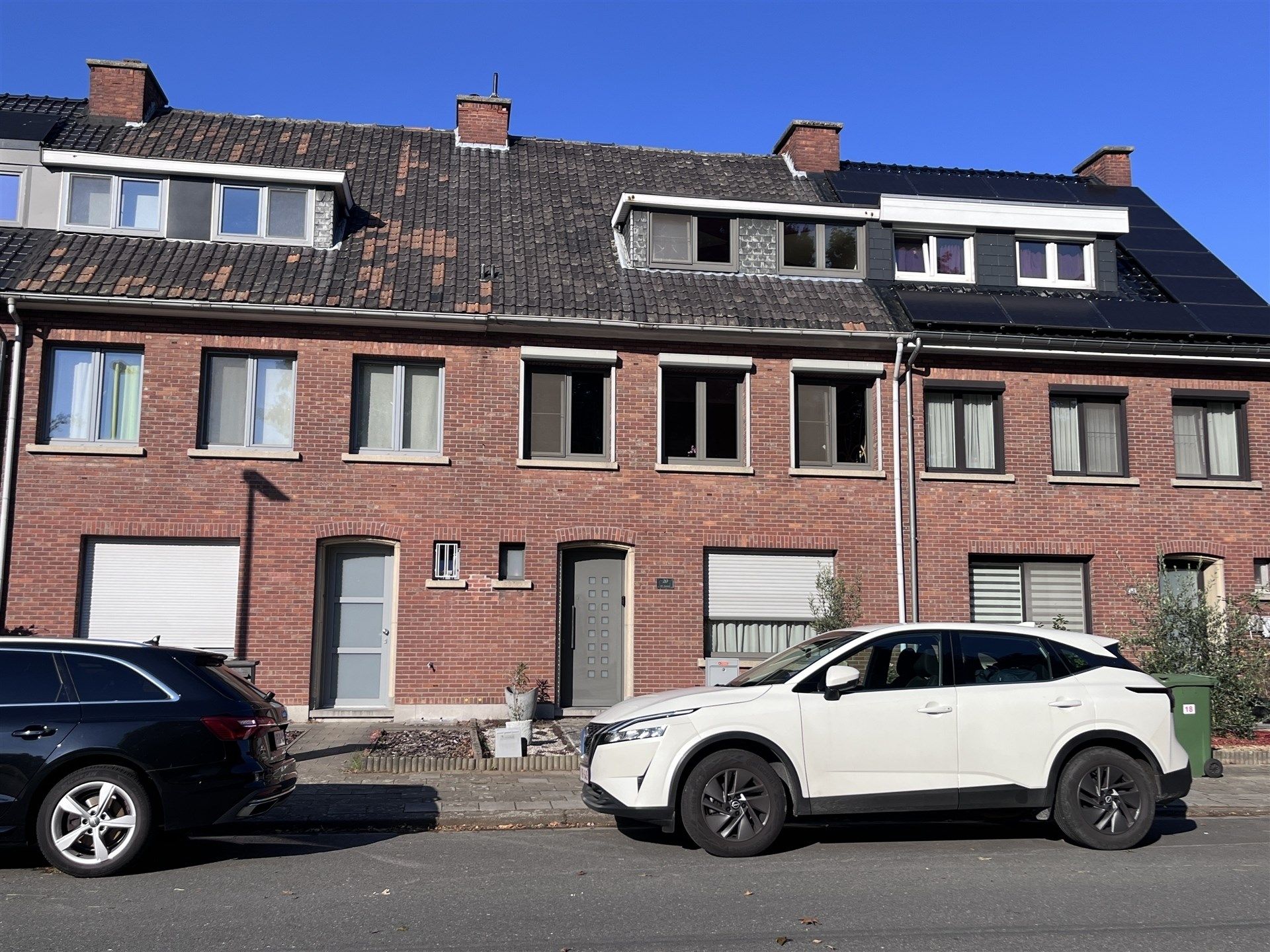 Ruime, verzorgde rijwoning met gezellige tuin!  foto 16