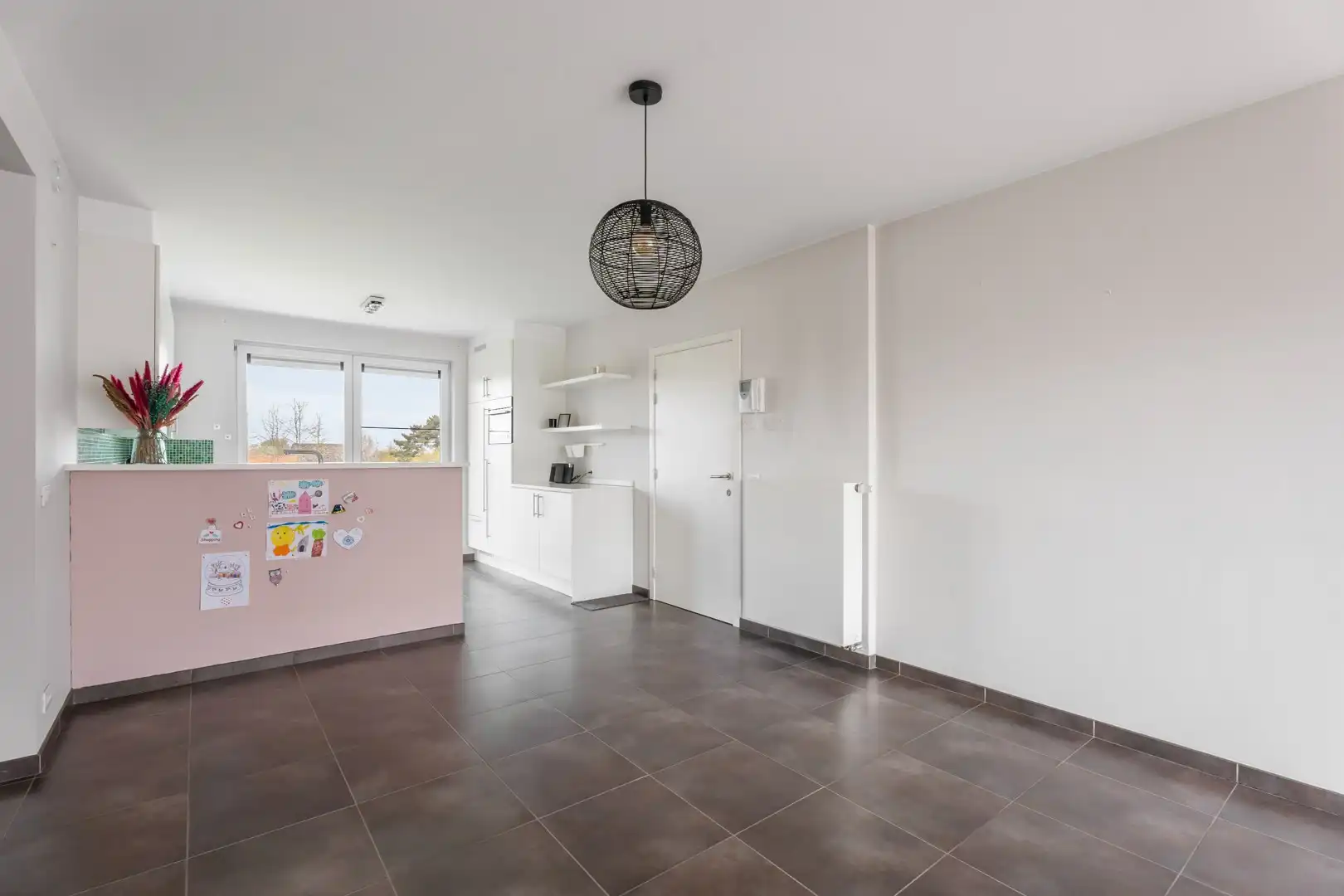 Recent appartement met twee slaapkamers en zonneterras op wandelafstand van centrum Tielt! foto 7