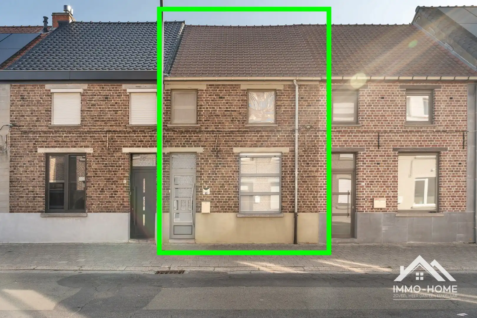 Instapklare rijwoning te Oudenaarde foto {{pictureIndex}}