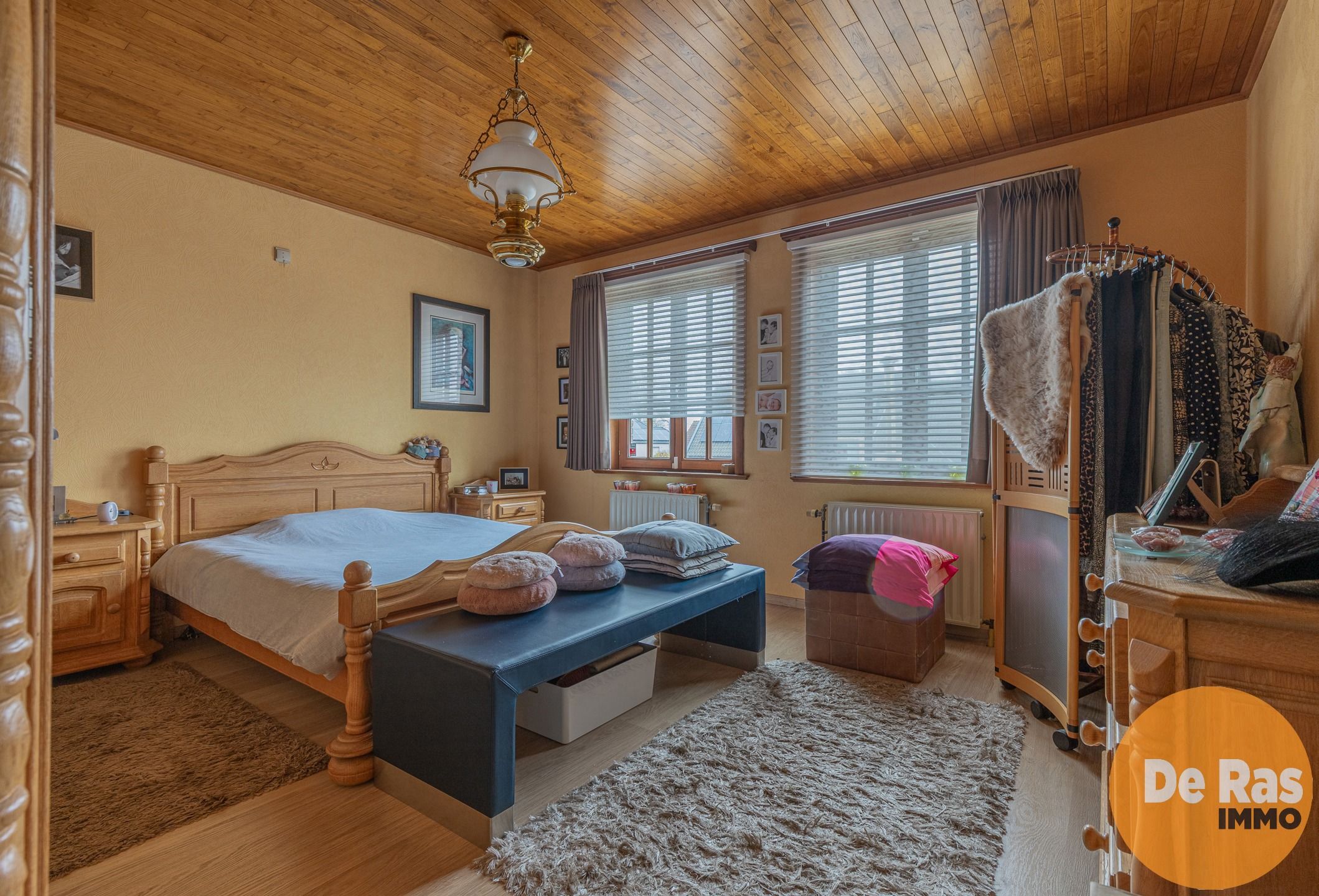 HAALTERT- Ruime woning met bouwgrond  foto 17