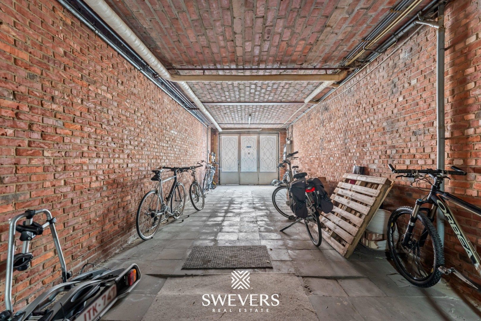 Instapklaar pand met rendement en centrale ligging in Hasselt foto 17