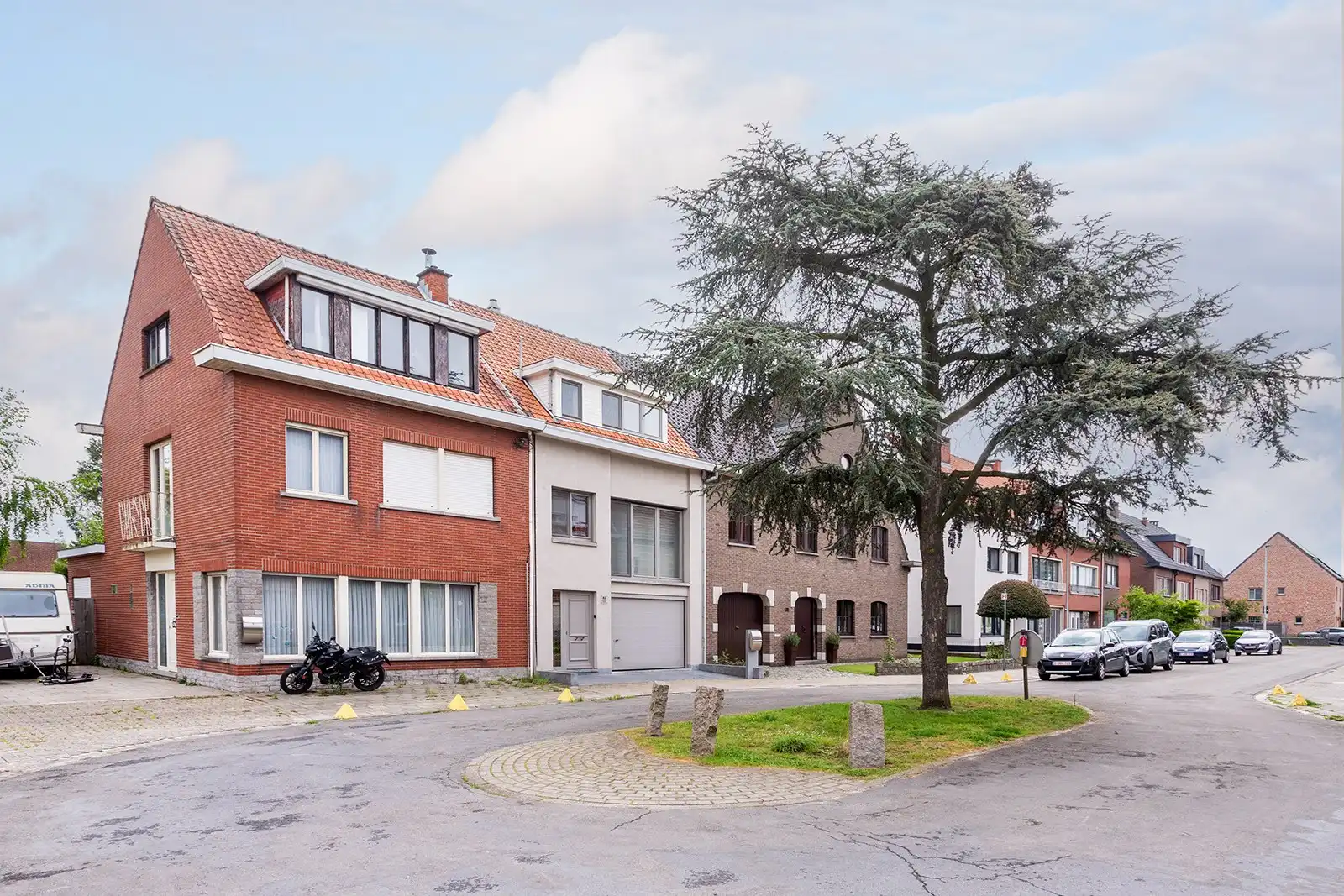 Instapklare bel-etagewoning met 3 slaapkamers en groene tuin foto 2