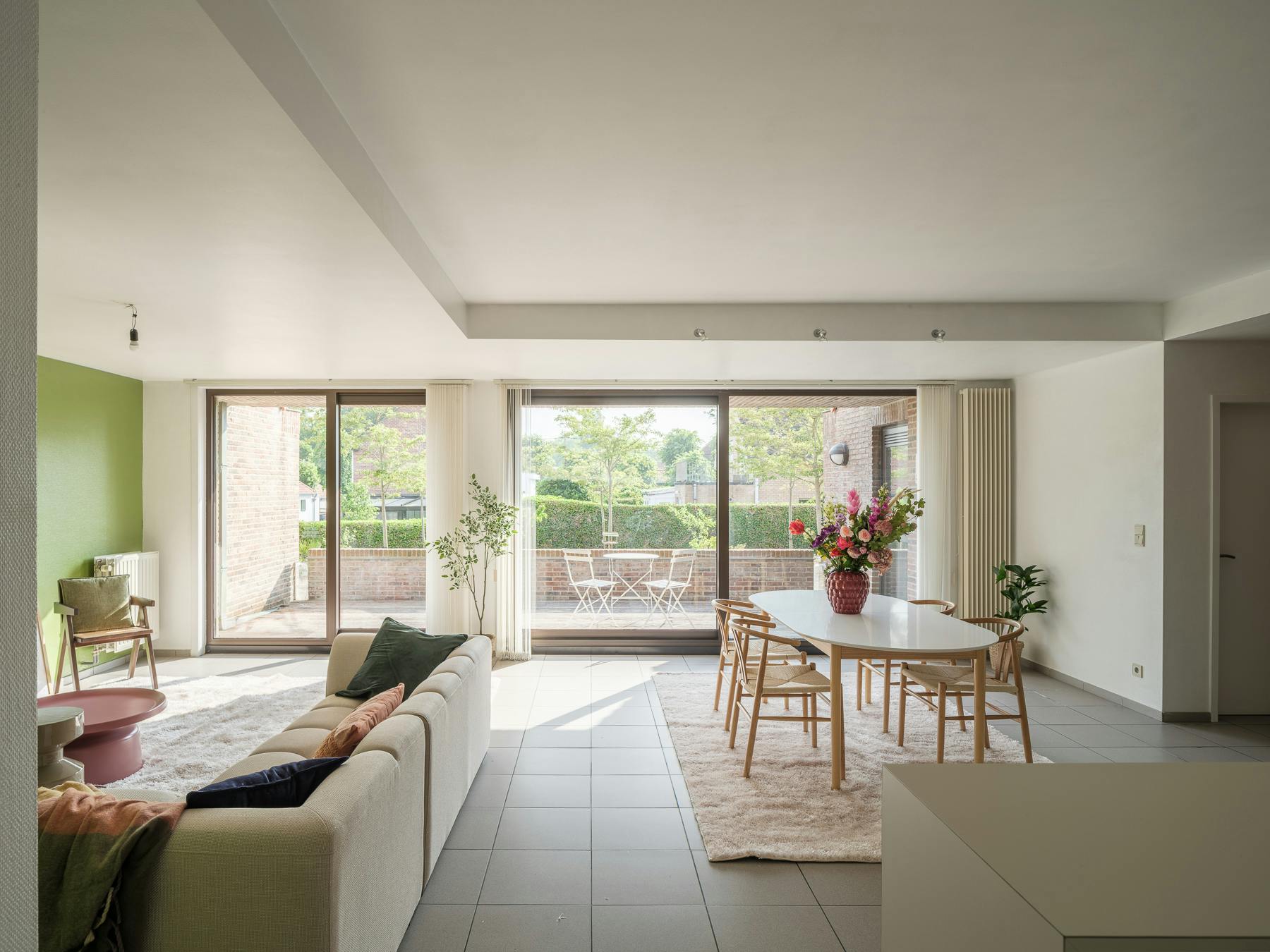 Appartement (125 m²) met 2 slaapkamers en ruime tuin in Koksijde foto 2