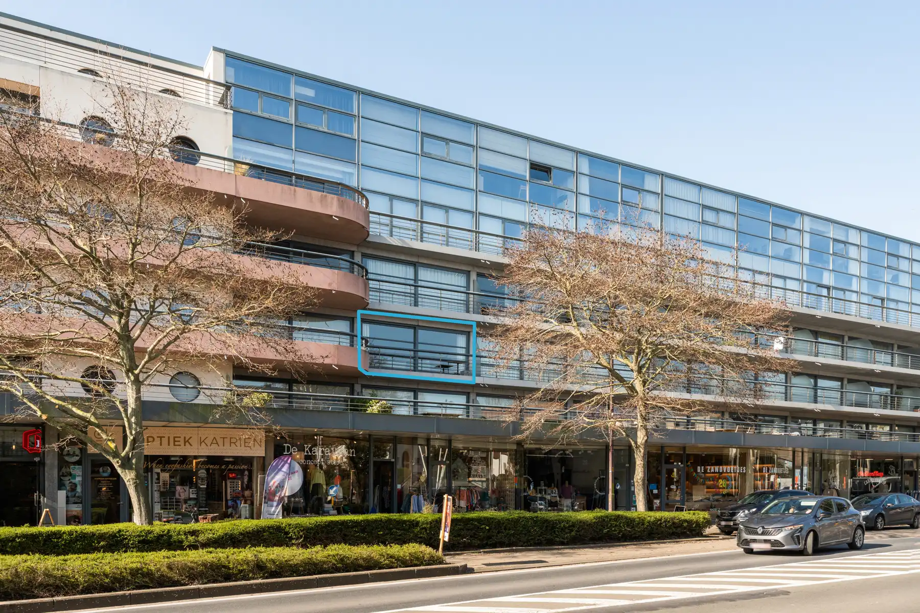 Instapklaar appartement in hartje Oostduinkerke-Bad foto {{pictureIndex}}