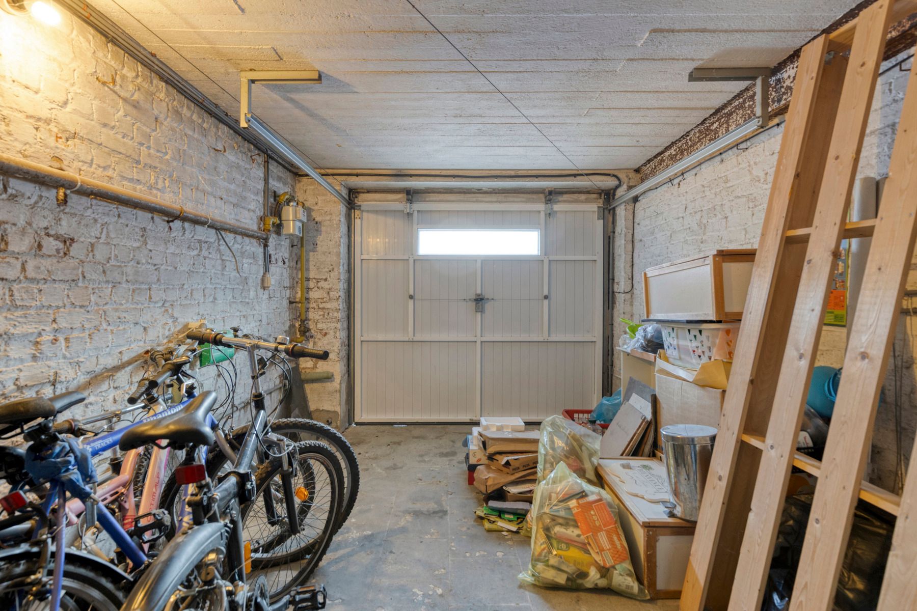 WSB-immo: Halfopen woning met tuin en garage in Dilbeek! foto 17