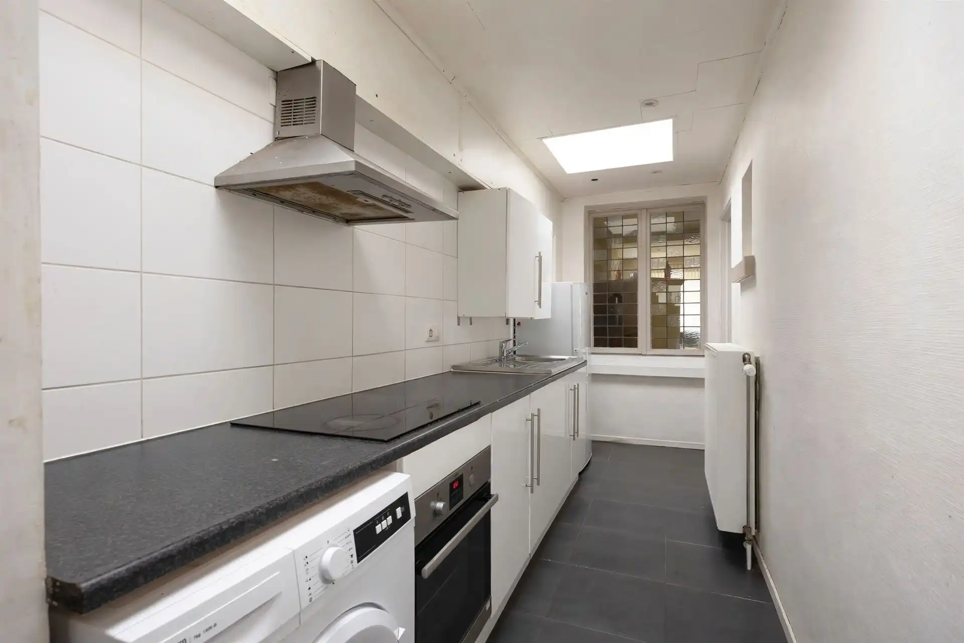 Riante woning, momenteel ingericht als 3 appartementen! foto 7