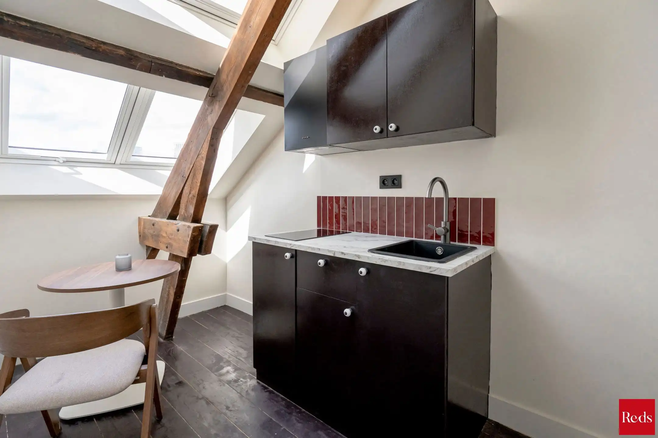 Uniek co-housing concept: volledig gemeubelde studio’s foto 12