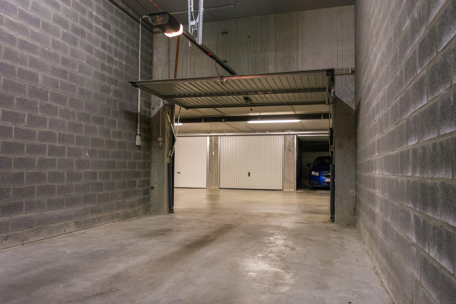 Ruim appartement aan het station met twee terrassen foto 20