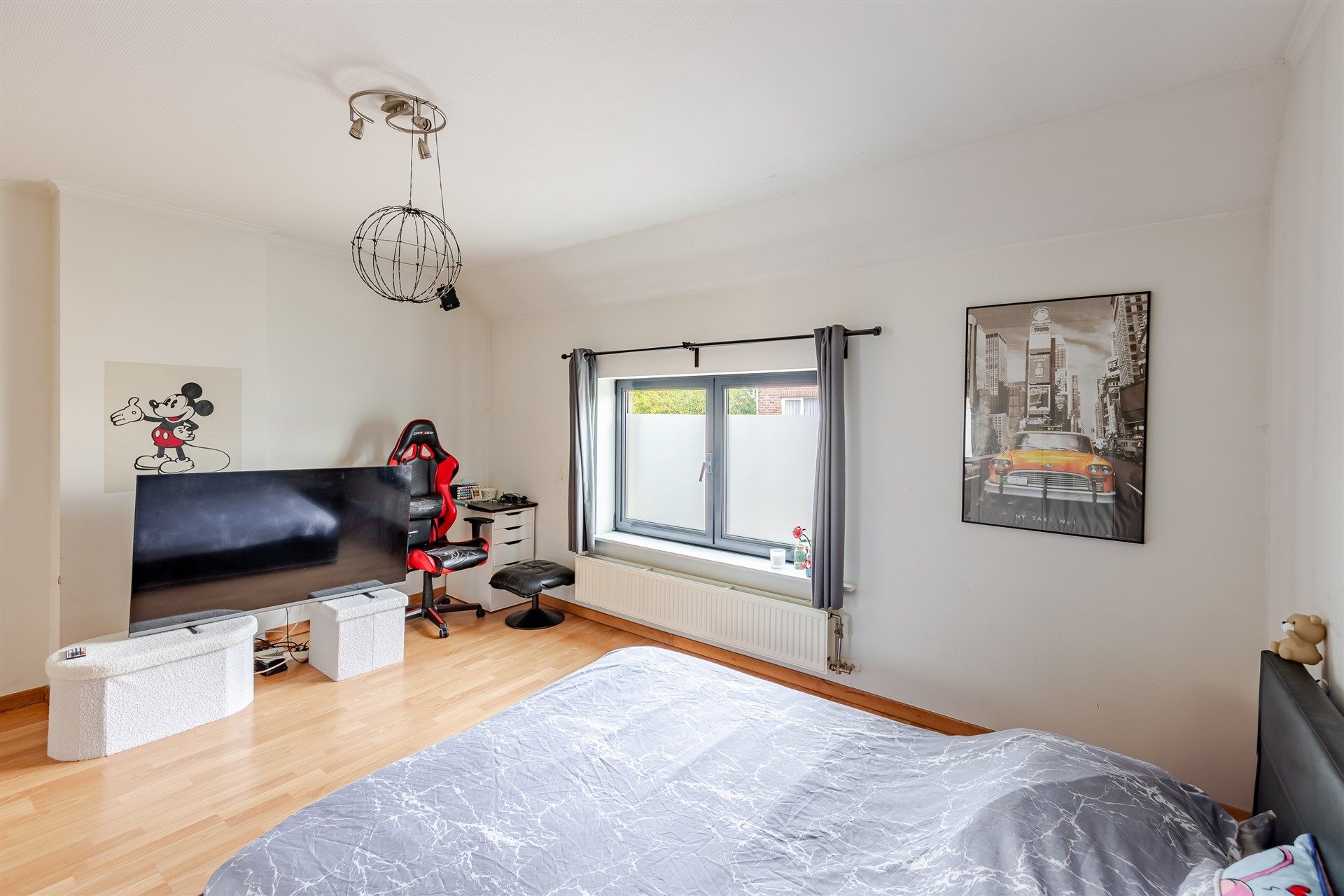 Bijzonder ruime woning met diepe tuin in Wetteren centrum foto 16