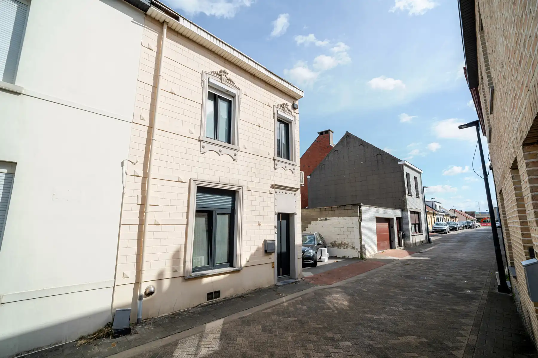 Hoofdfoto van de publicatie: Huis te koop