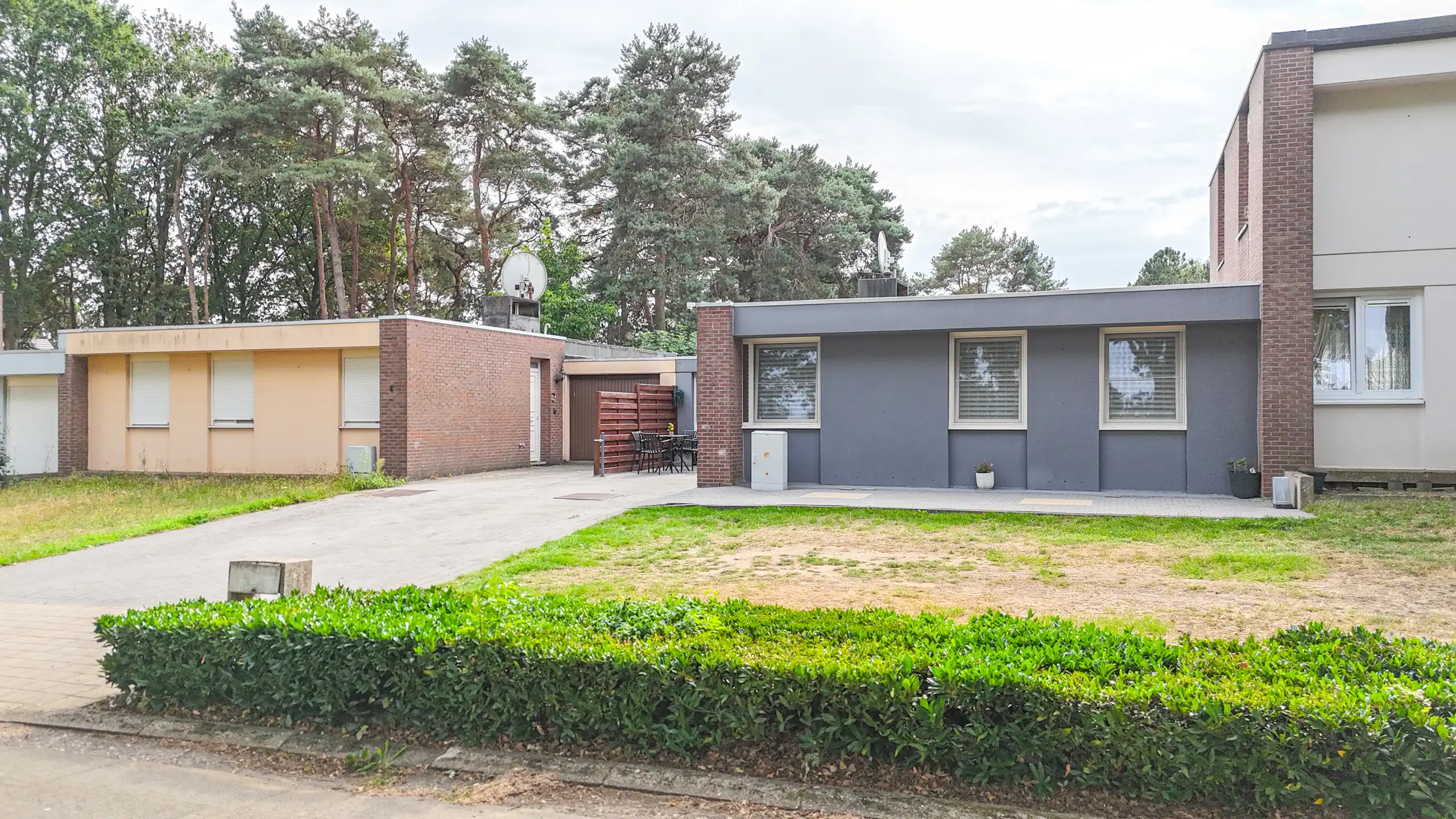 Ruime gezinswoning met 3 slaapkamers en fraaie veranda! foto 33