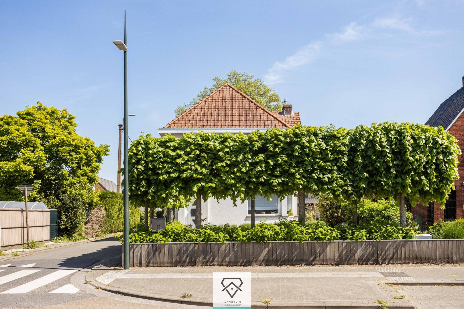 Vrijstaande woning met zuidgeoriënteerd terras foto 3