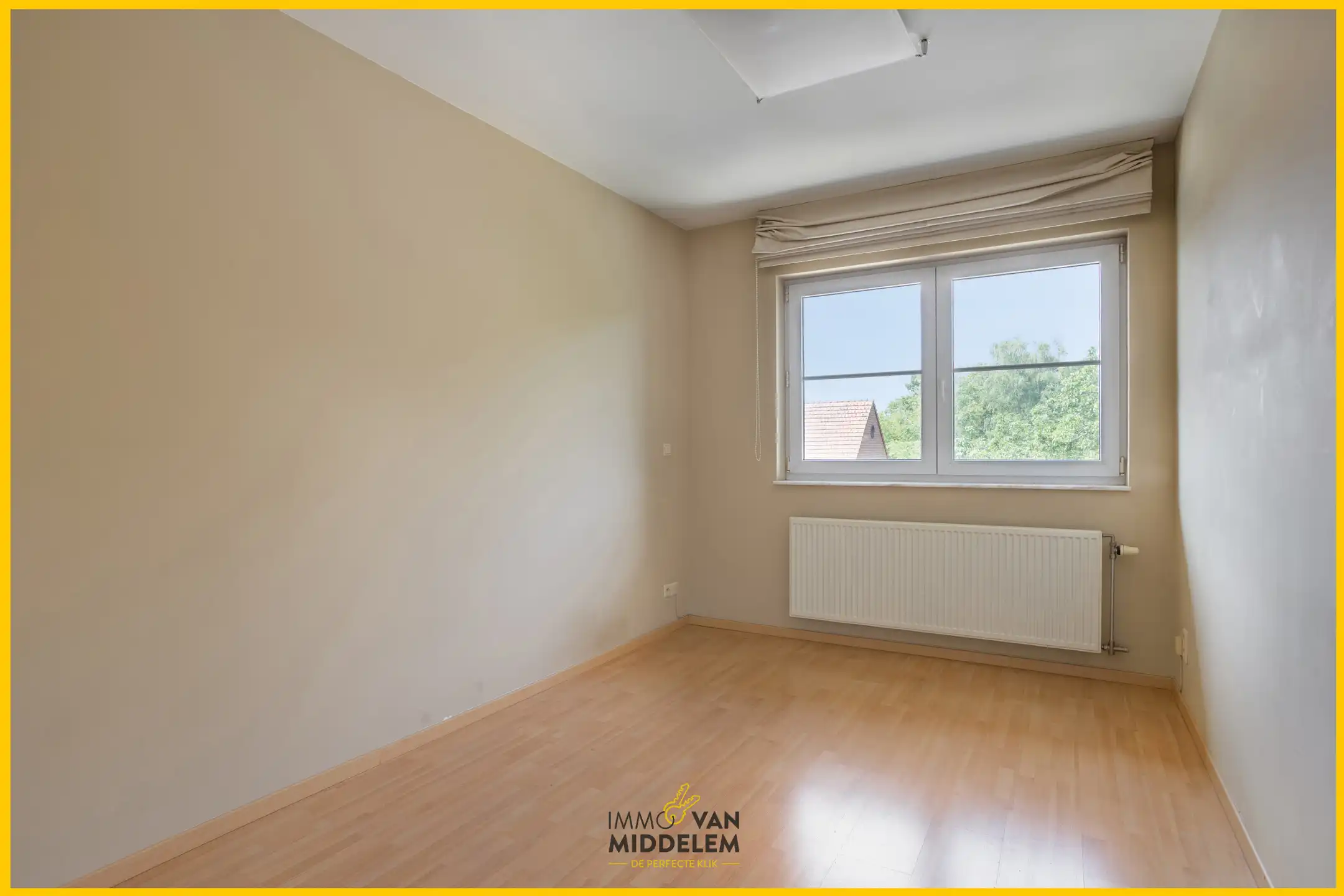 DUPLEXAPPARTEMENT MET 3 SLAAPKAMERS, GARAGE EN BERGING foto 15