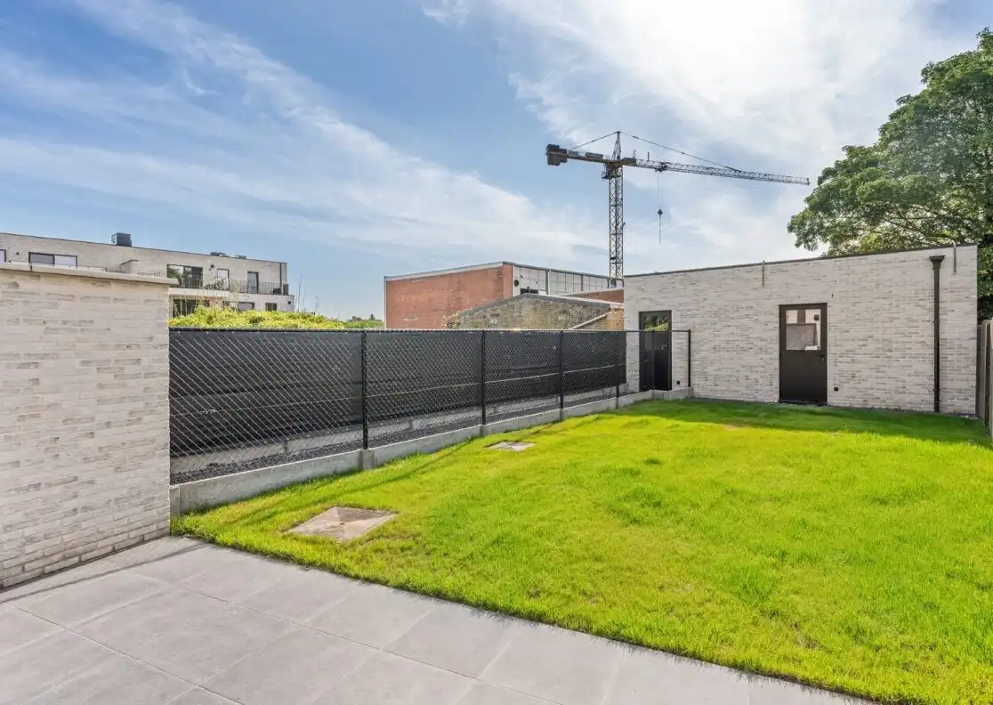 TE KOOP – Ruim nieuwbouw gelijkvloers appartement met tuin en garage in het centrum van Helchteren foto 16