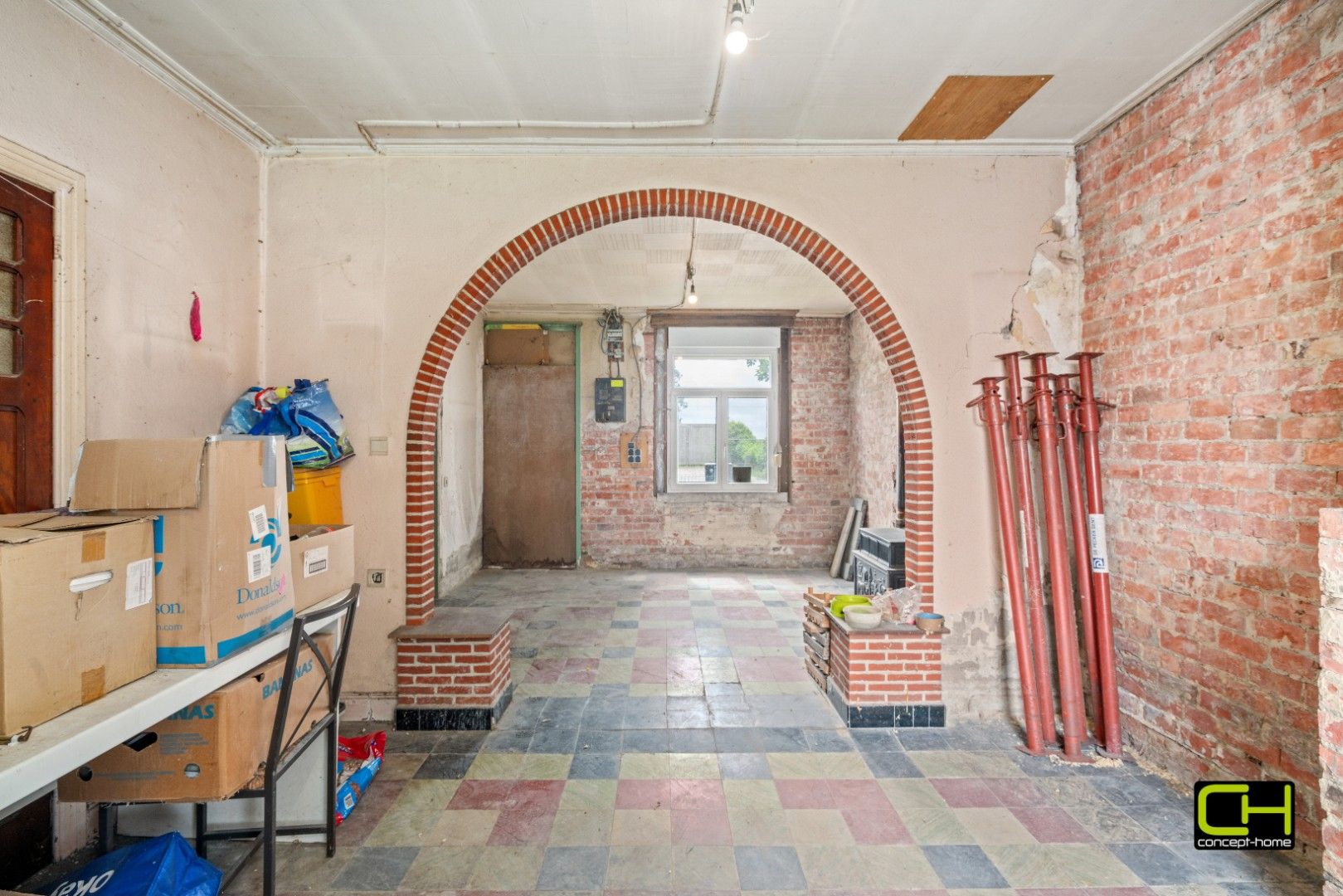 Te renoveren woning te koop in Sleidinge foto 4