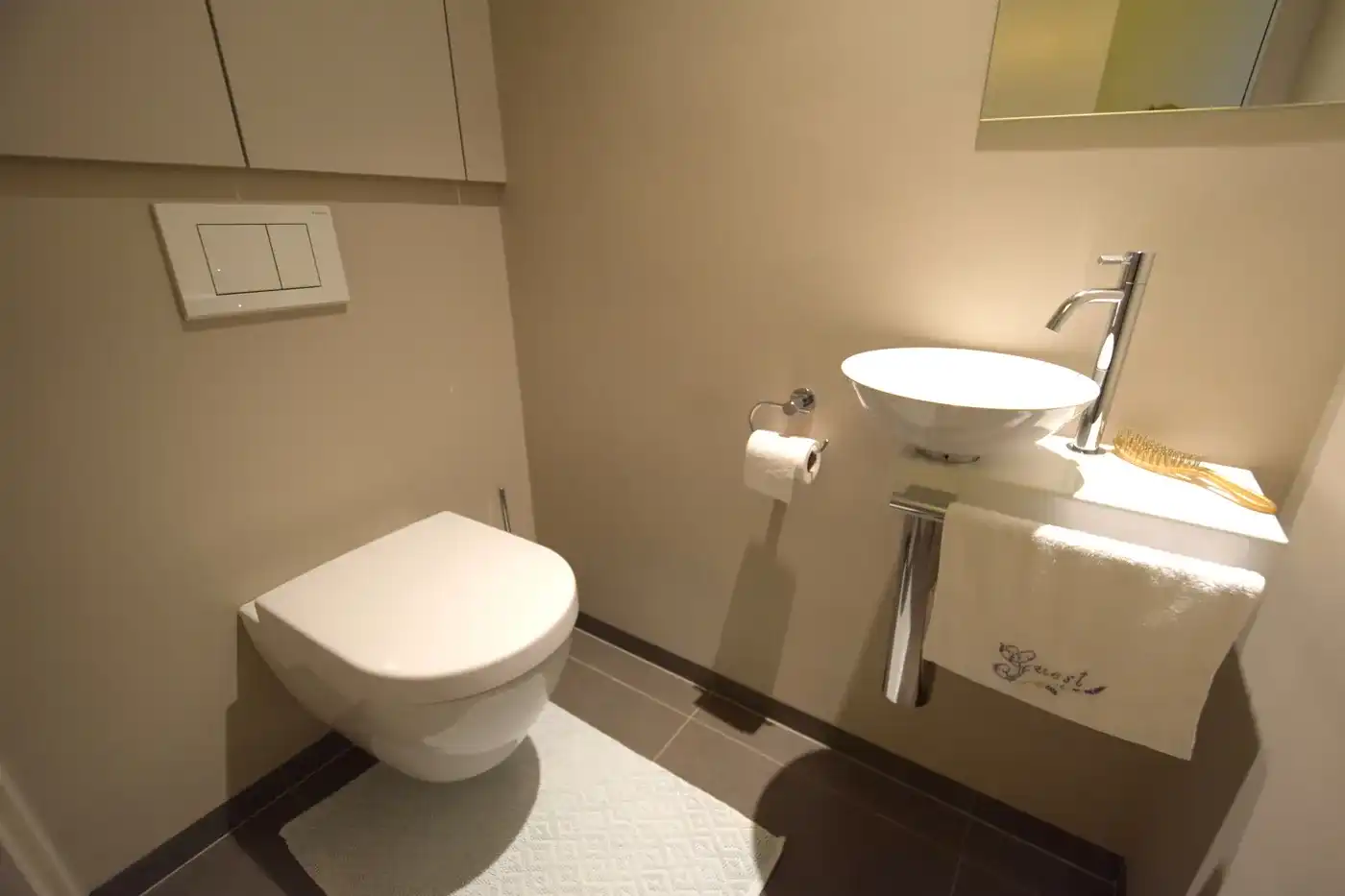 Gelijkvloers appartement met 2 slaapkamers  foto 10