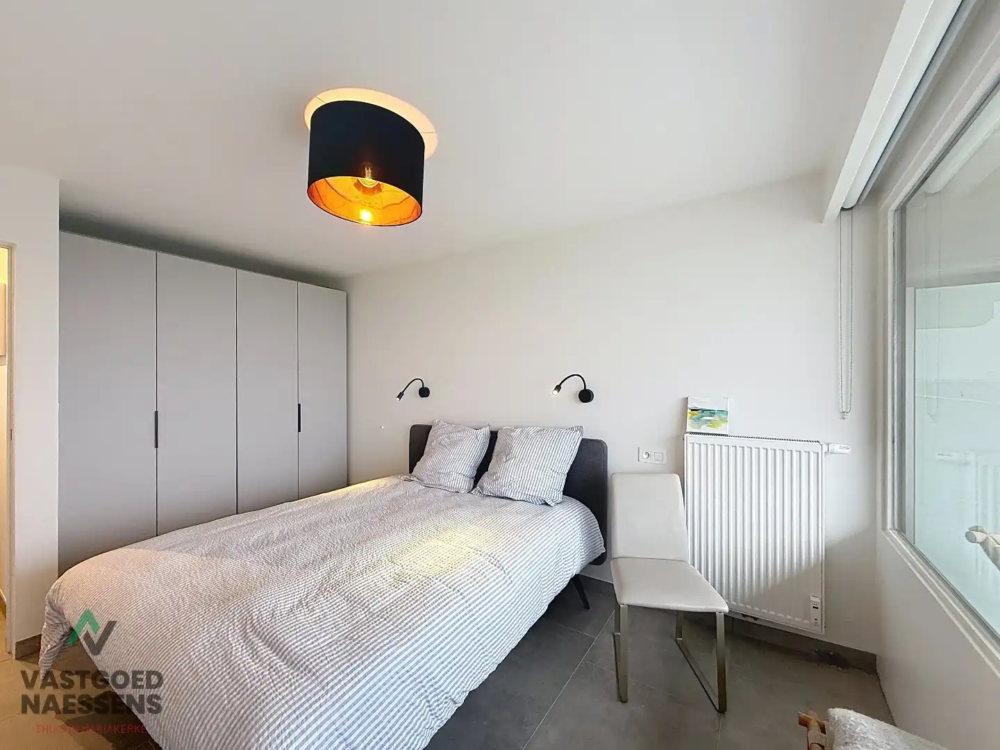 SCHITTEREND GERENOVEERD 2 SLPK APP MET PANORAMISCH ZICHT foto 17