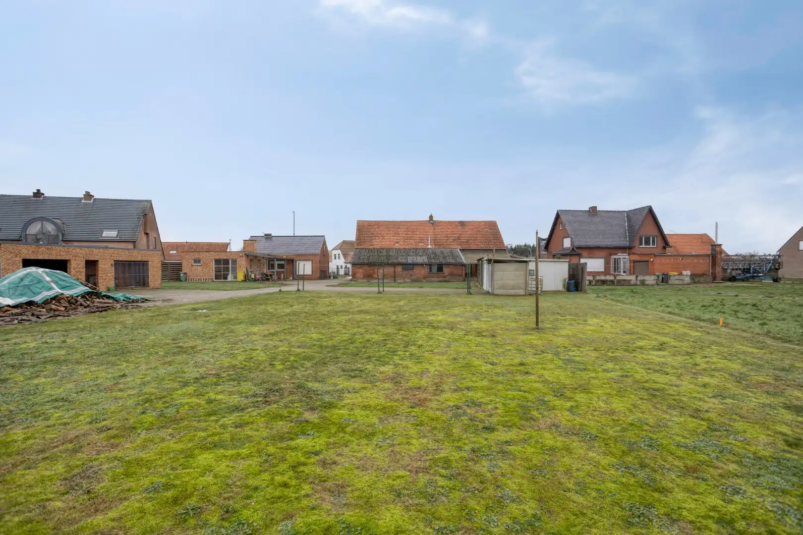 Te renoveren hoevewoning, landelijk gelegen op een uniek perceel van 1.924  m² ! foto 23