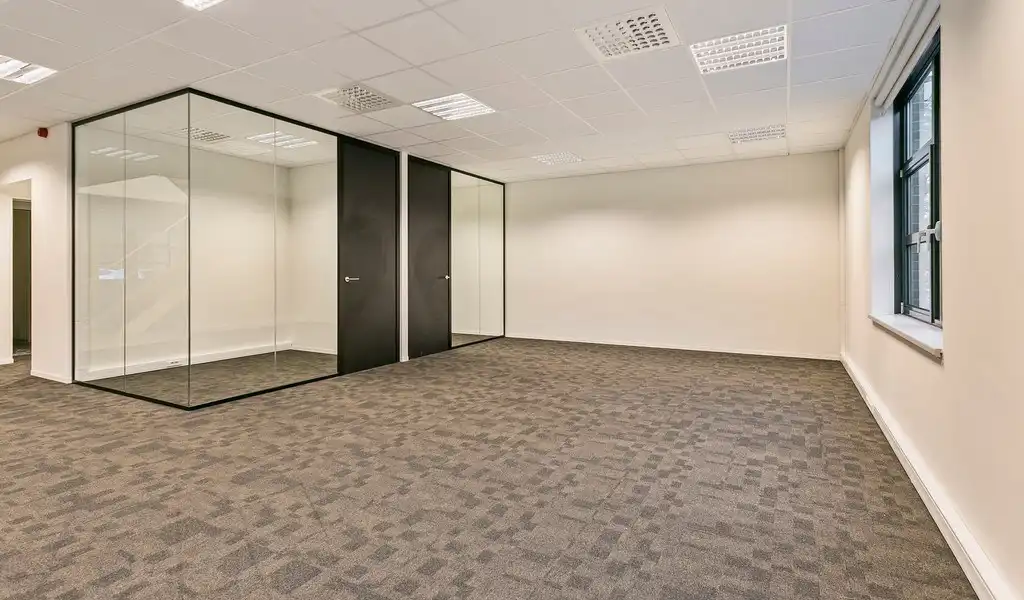 Instapklare kantoorruimte te huur in Businesspark E19 te Mechelen foto 7