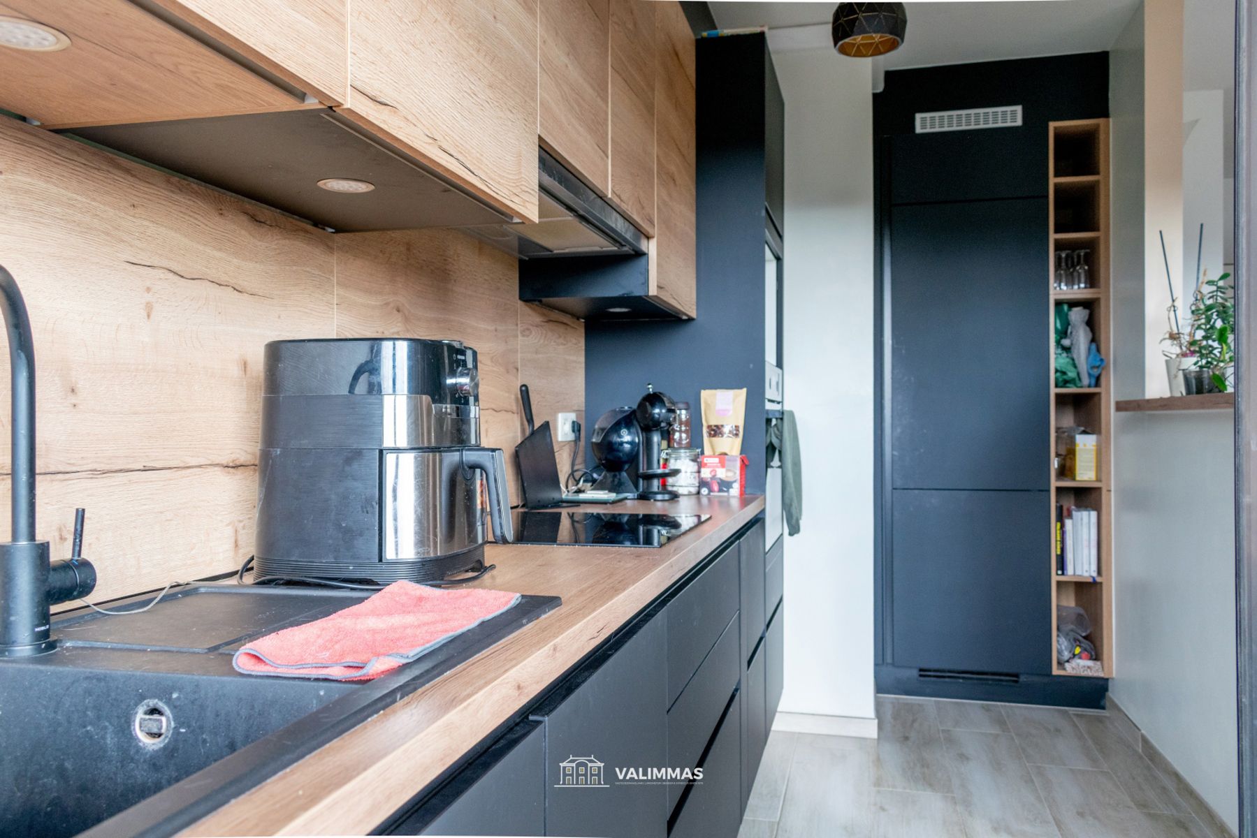 Centrum: instapklaar en verzorgd appartement met 2 terrassen foto 4