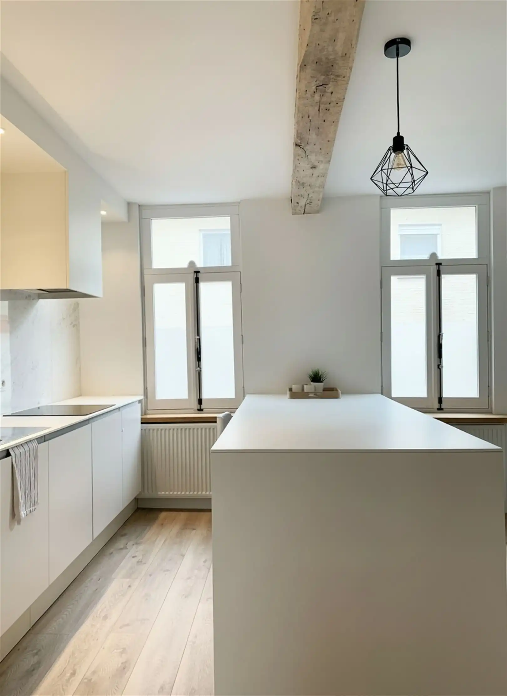 Charmante woning te huur in Kluisbergen foto 11