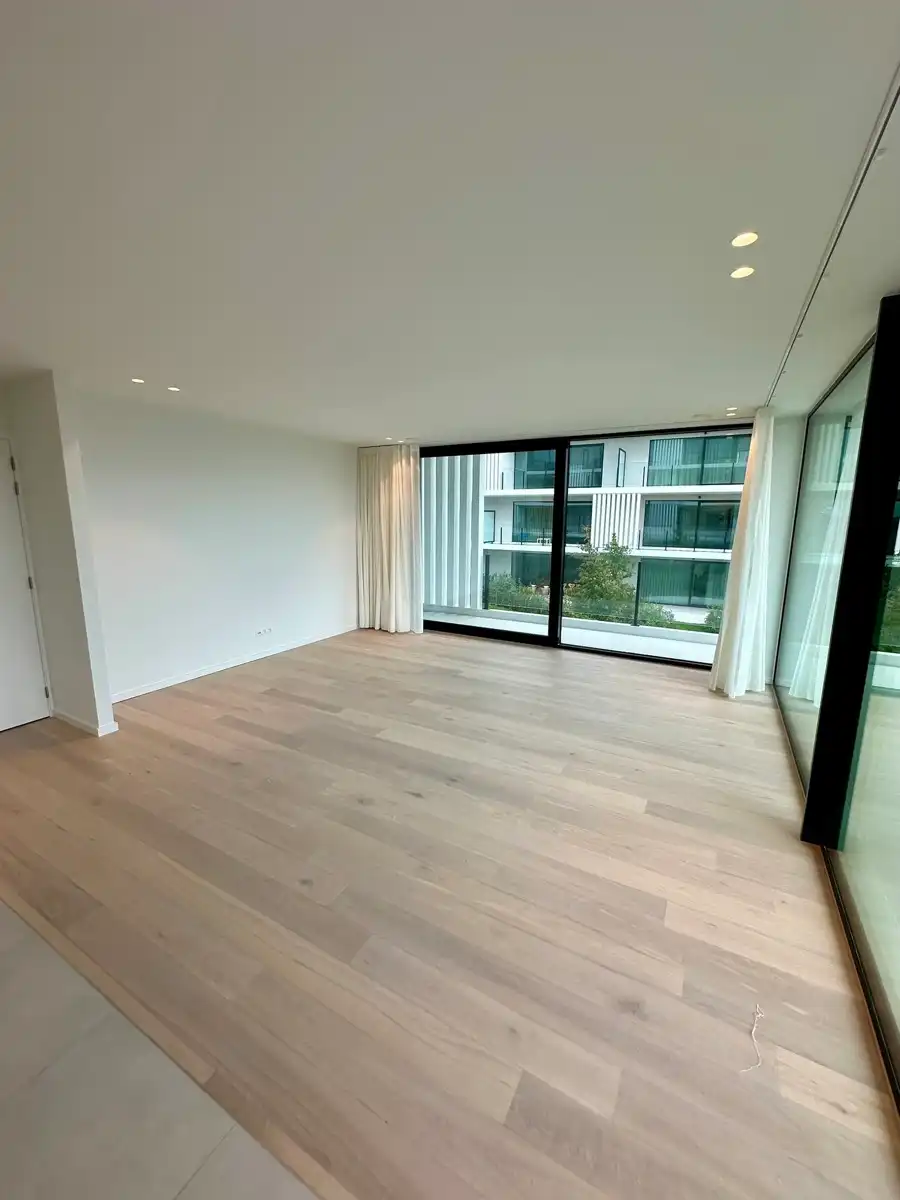 Prachtig 2 slaapkamer appartement met groot TERRAS foto 4