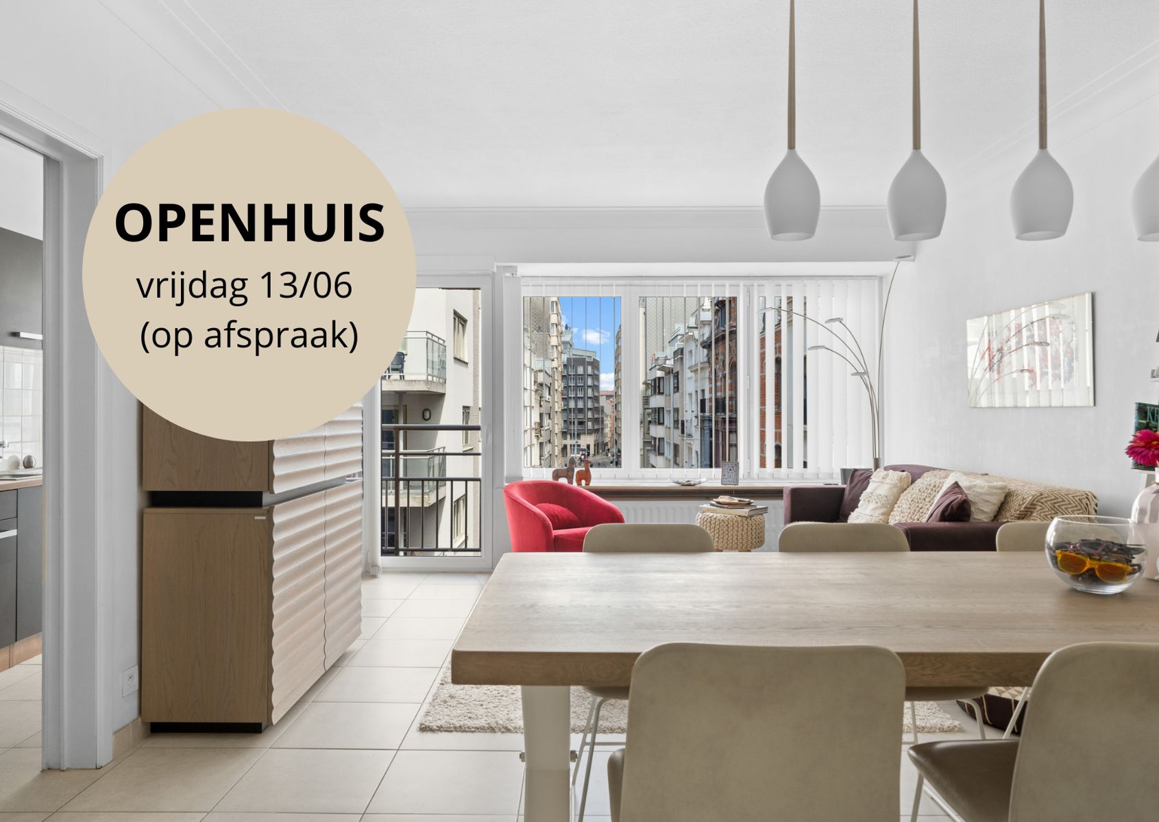 PERFECTE LOCATIE: Zeer ruim 2 slpk appartement en leuk zicht foto {{pictureIndex}}