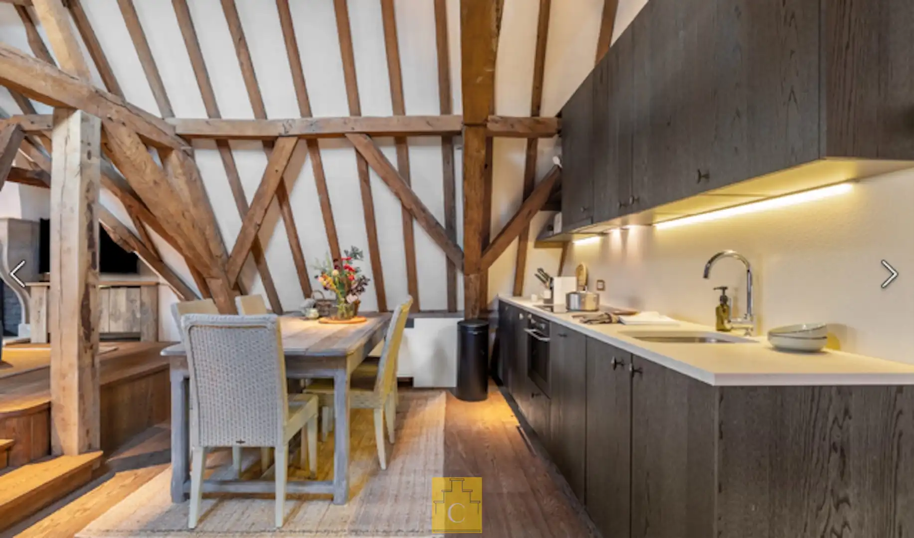 Luxe gemeubeld dakappartement met zicht op de Vismarkt foto 4