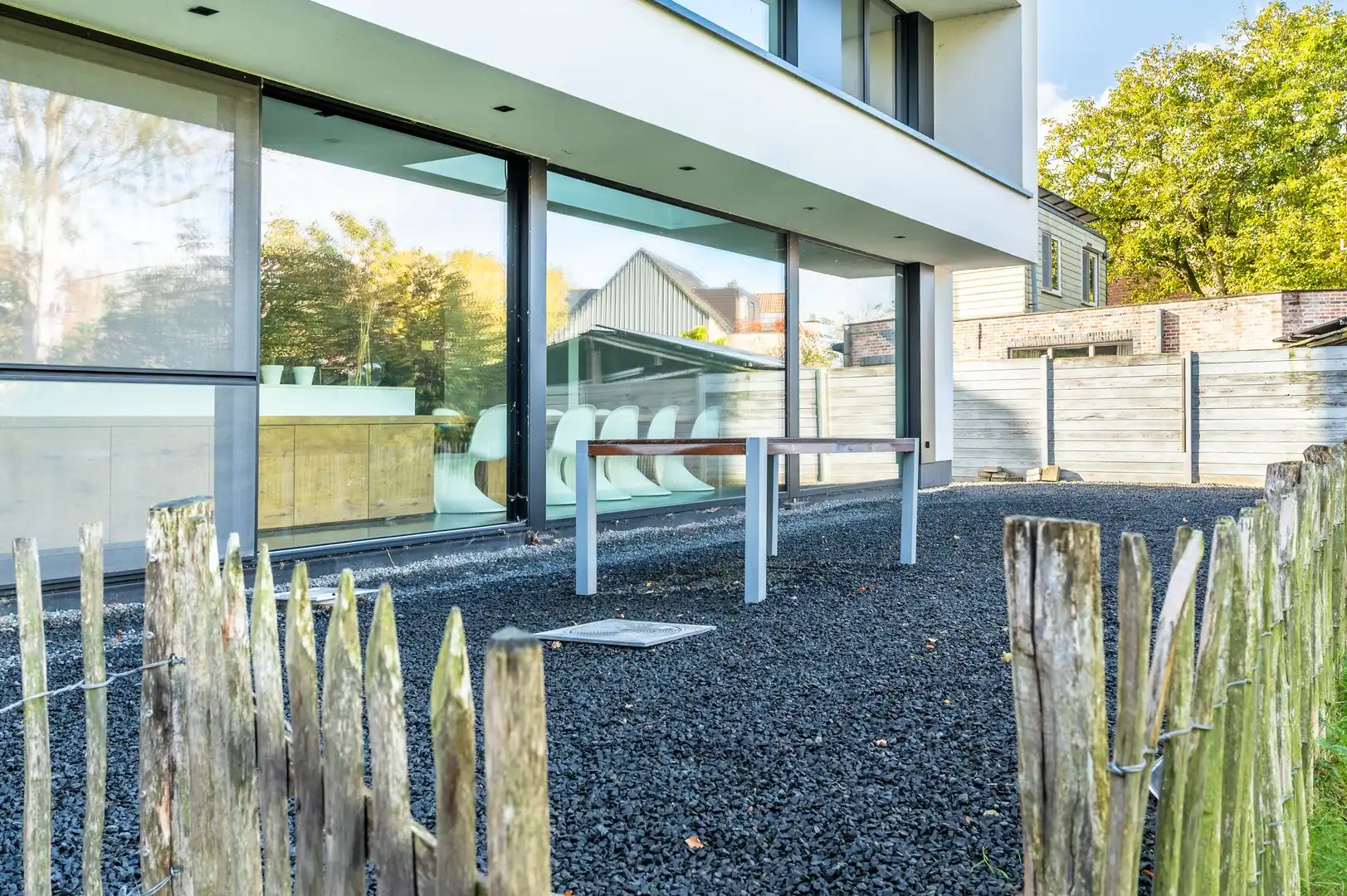 Moderne, energiezuinige woning op 1021 m² vlak bij het Zeekanaal foto 23