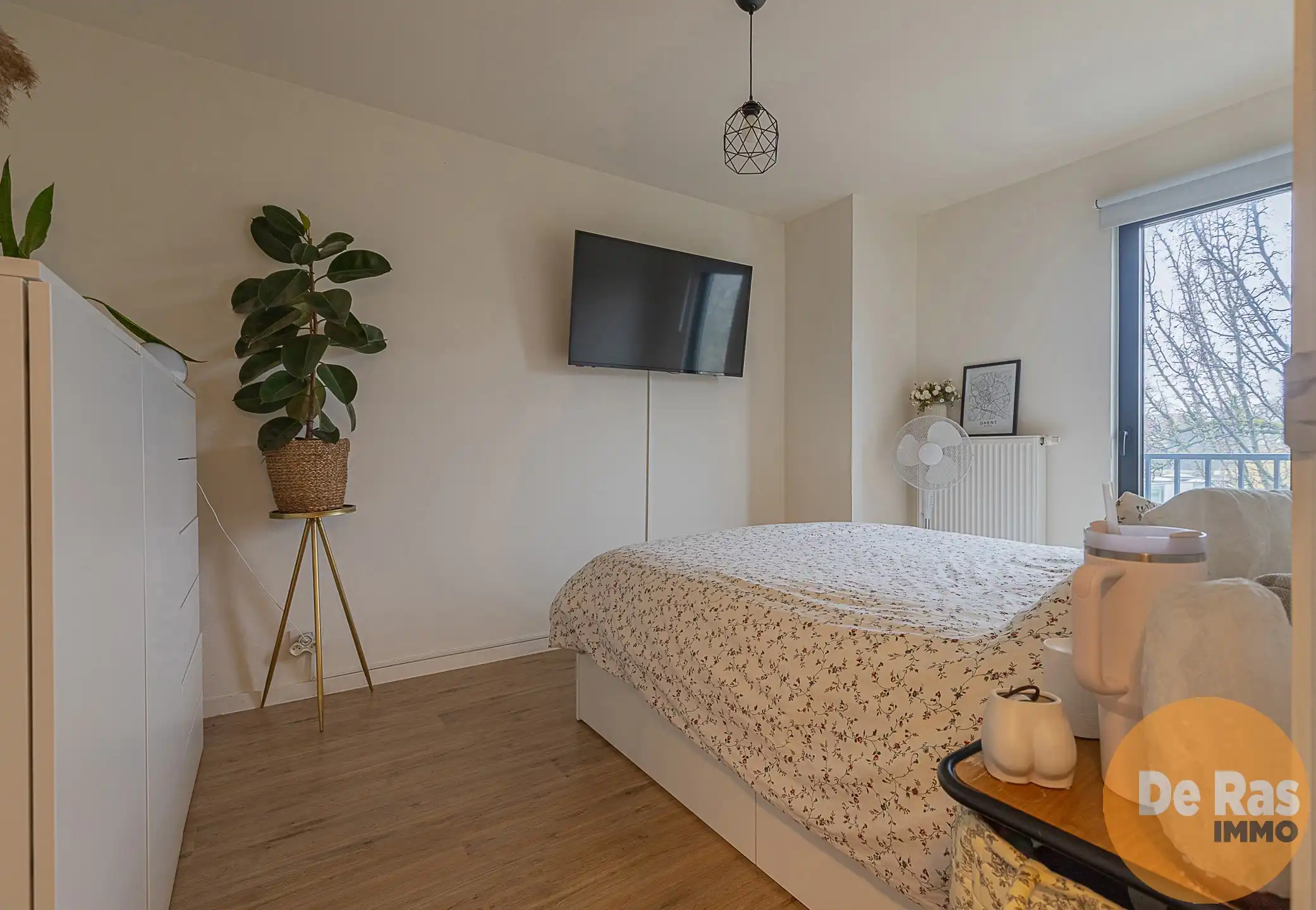 GENT - Prachtig appartement met 3 kamers en autostaanplaats foto 14