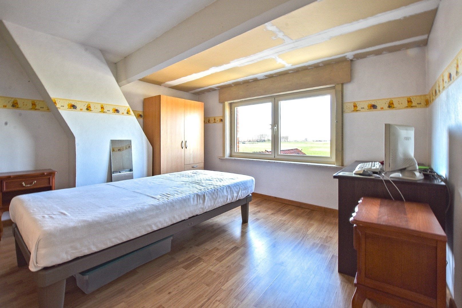 Charmante woning op toplocatie in centrum Diksmuide! foto 11