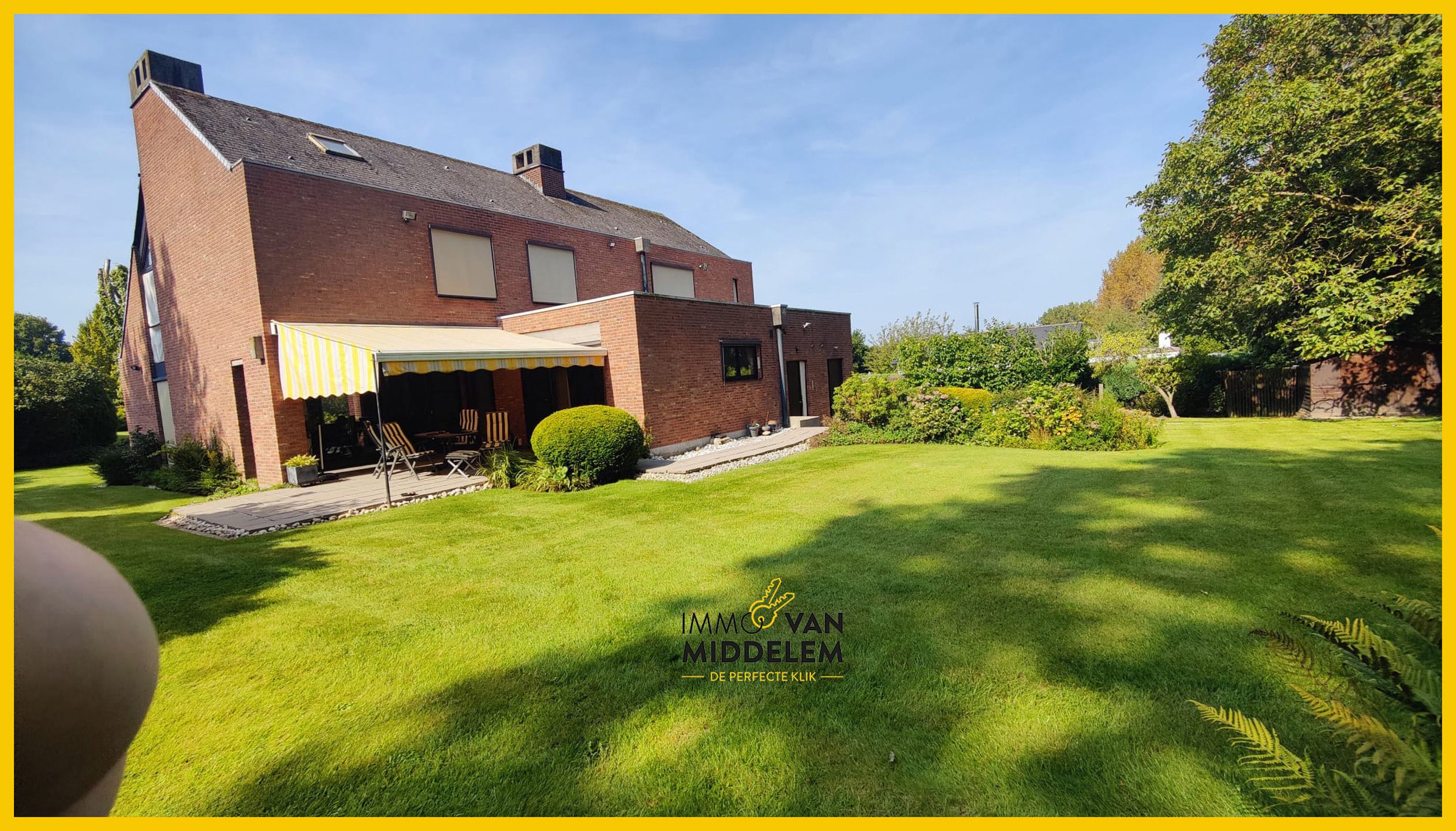 RUIME VILLA MET 4 KAMERS EN BUREAU IN EEN GROENE OMGEVING foto 2