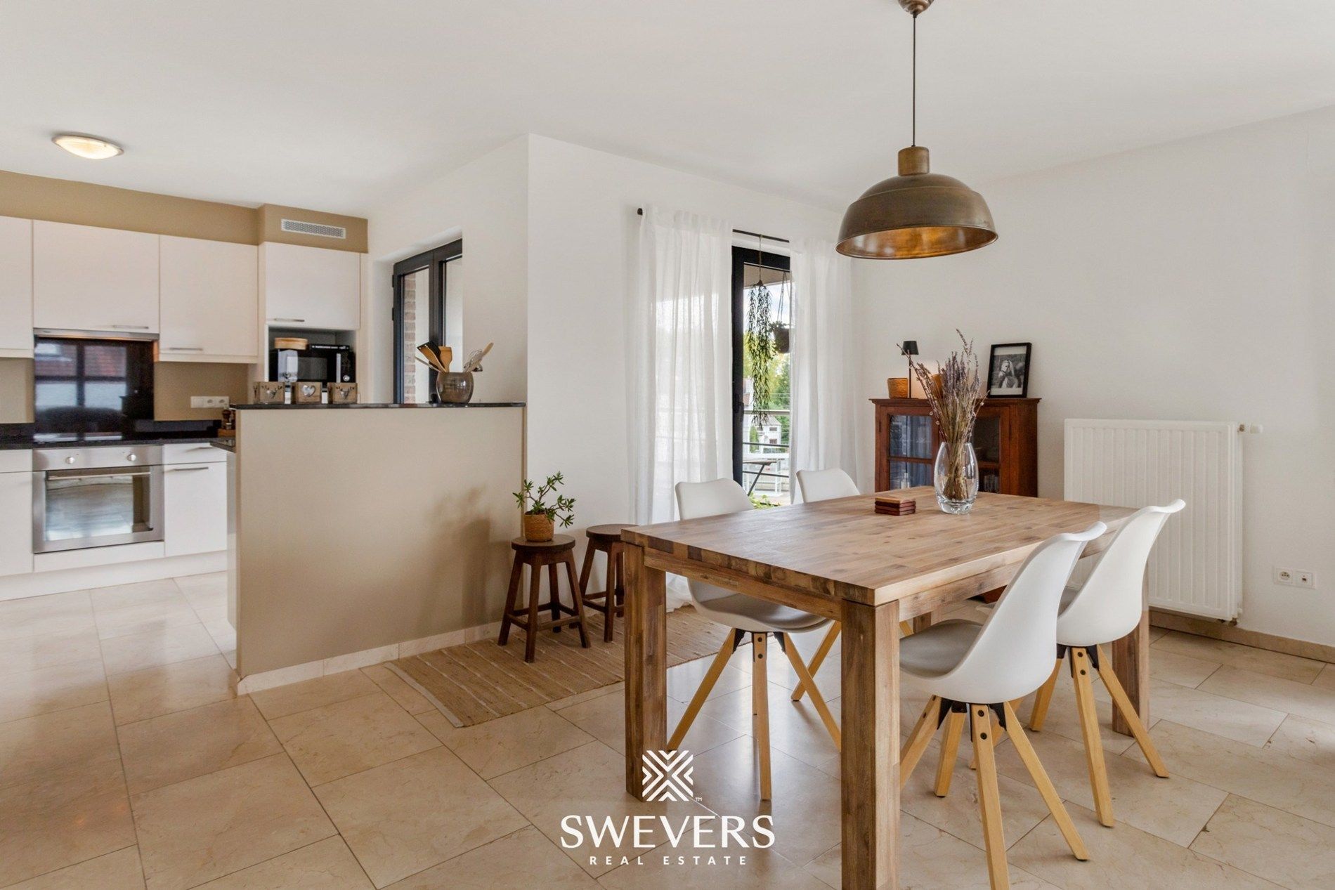 Instapklaar appartement van 136 m² met twee slaapkamers vlakbij het centrum van Bilzen   foto 8