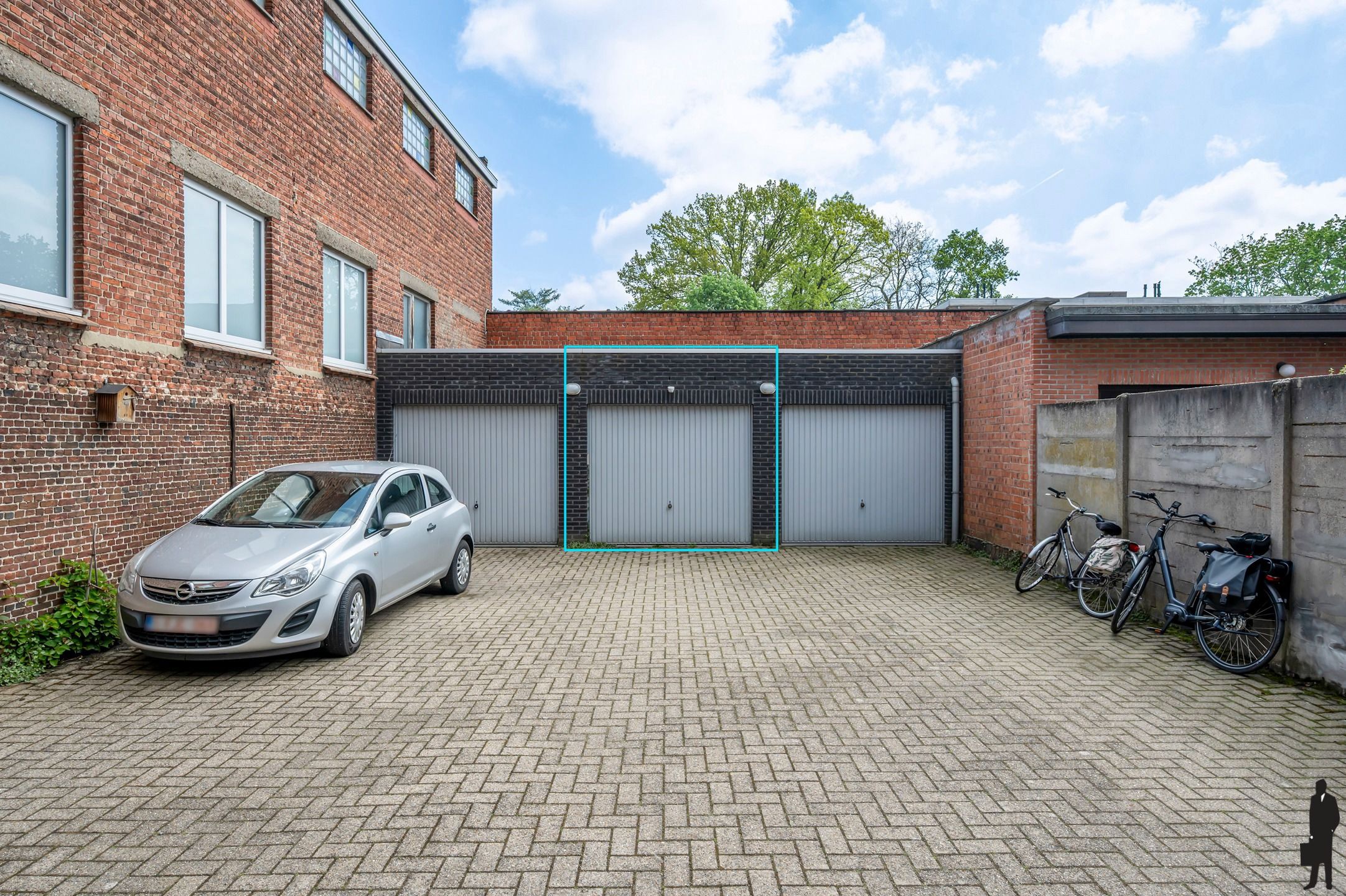 Instapklaar app. met terras, 2 slpk & 2 badk in Brasschaat foto 20