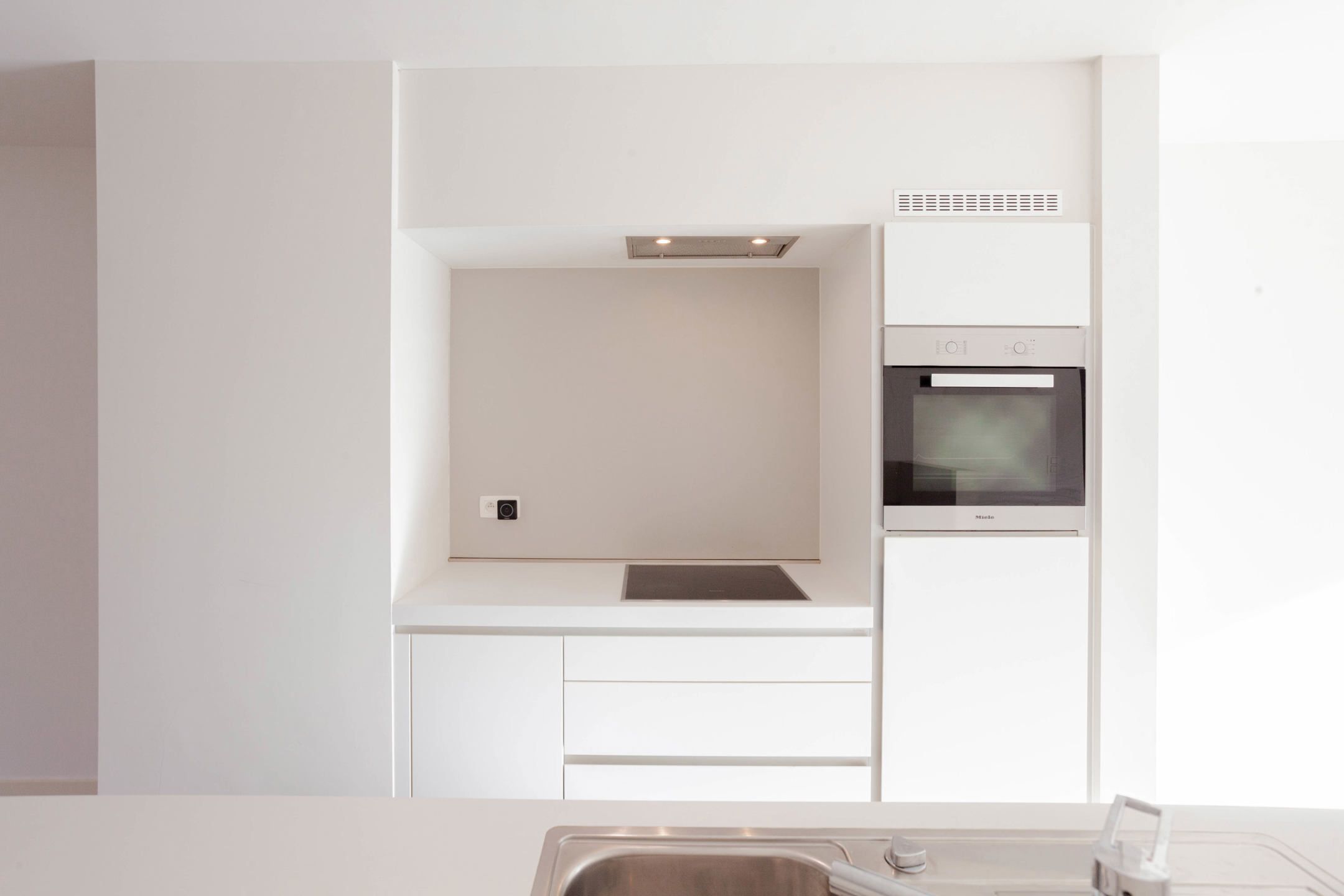 Recente woning met tuin, zonnig dakterras en staanplaats foto 8