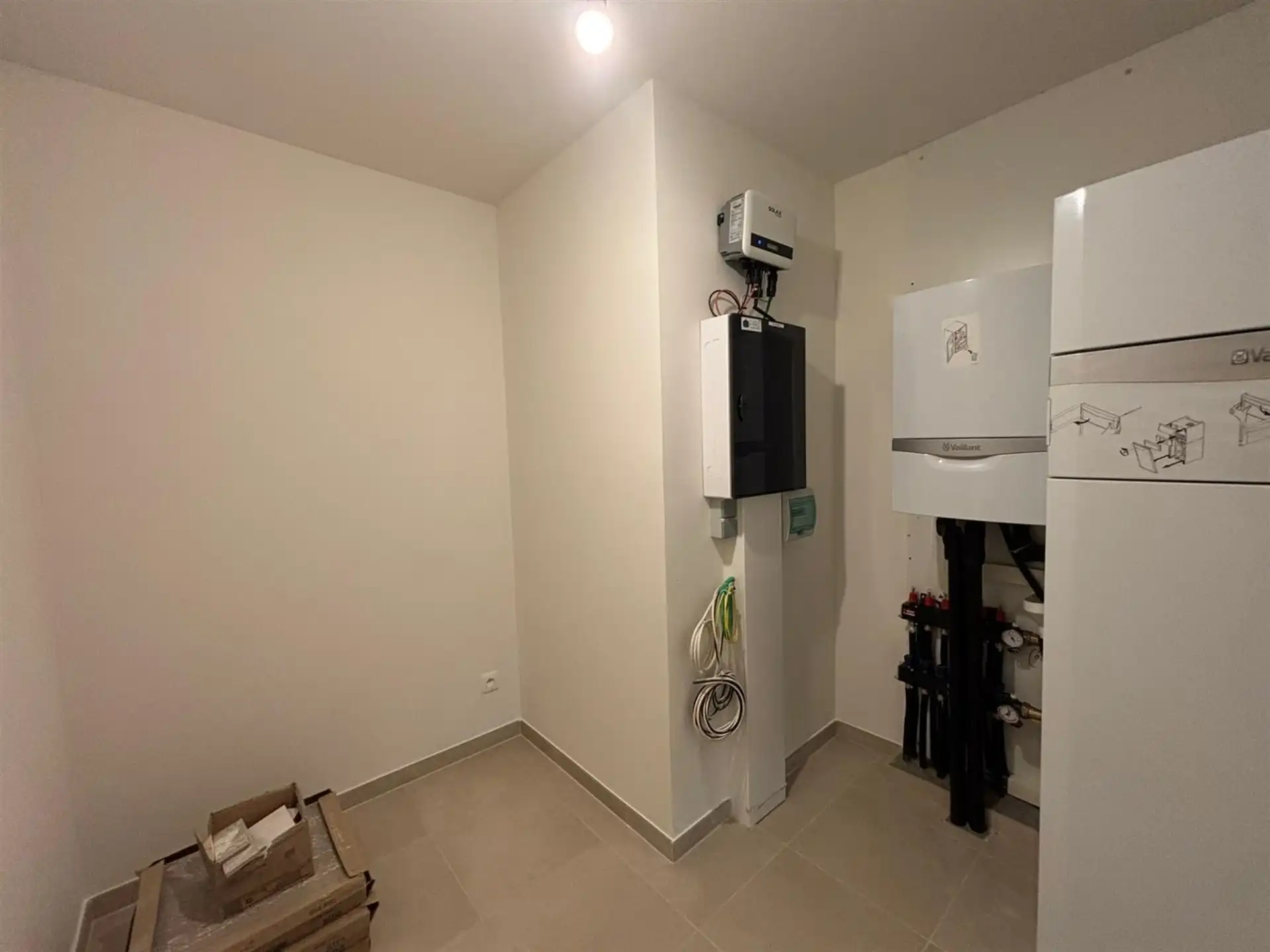 Modern gelijkvloers appartement met private tuin en ruime terrassen in Asse! foto 28