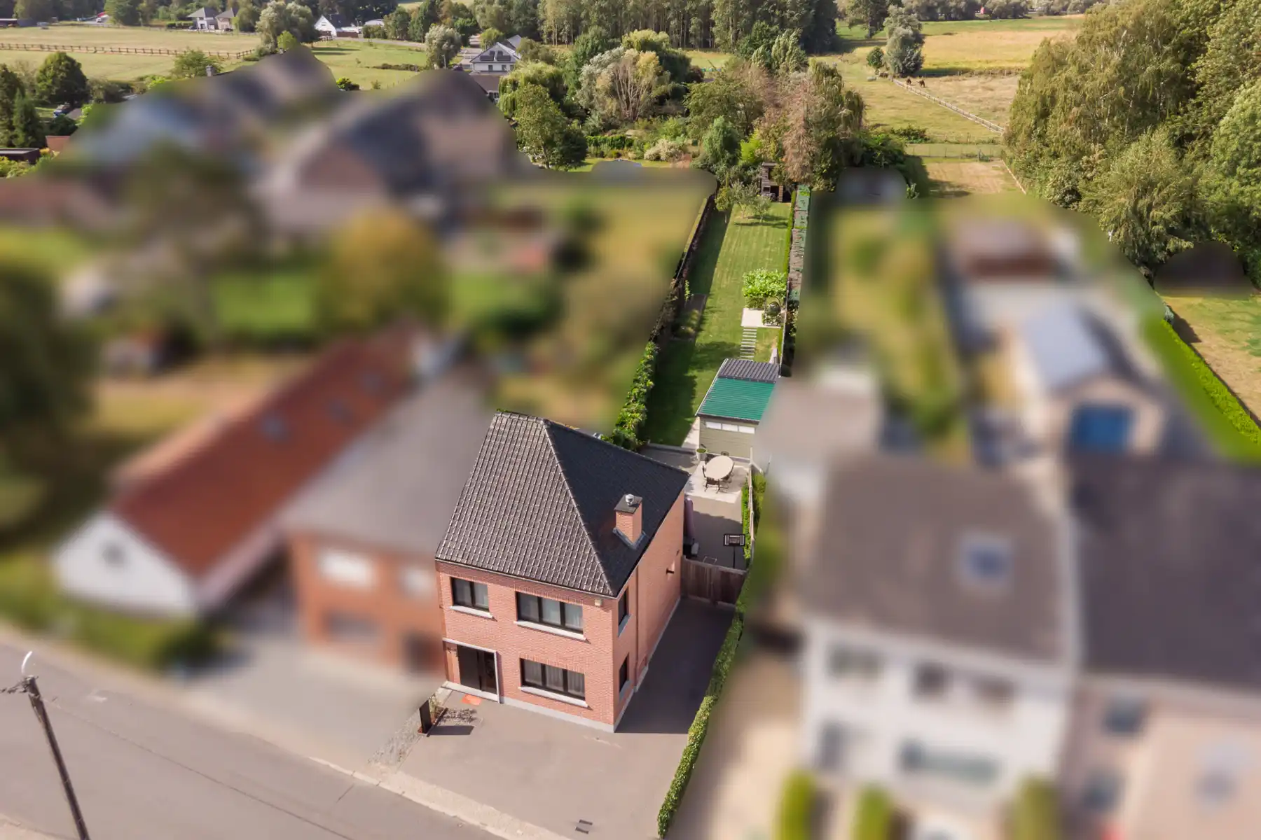 Instapklare woning met 3 slaapkamers en grote tuin foto 30