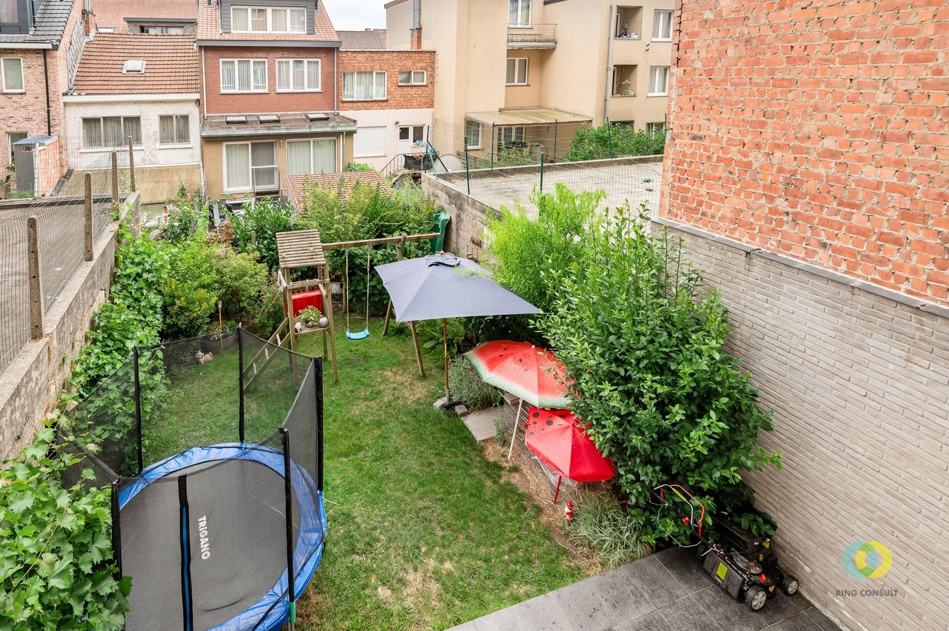 Appartementsgebouw foto 12